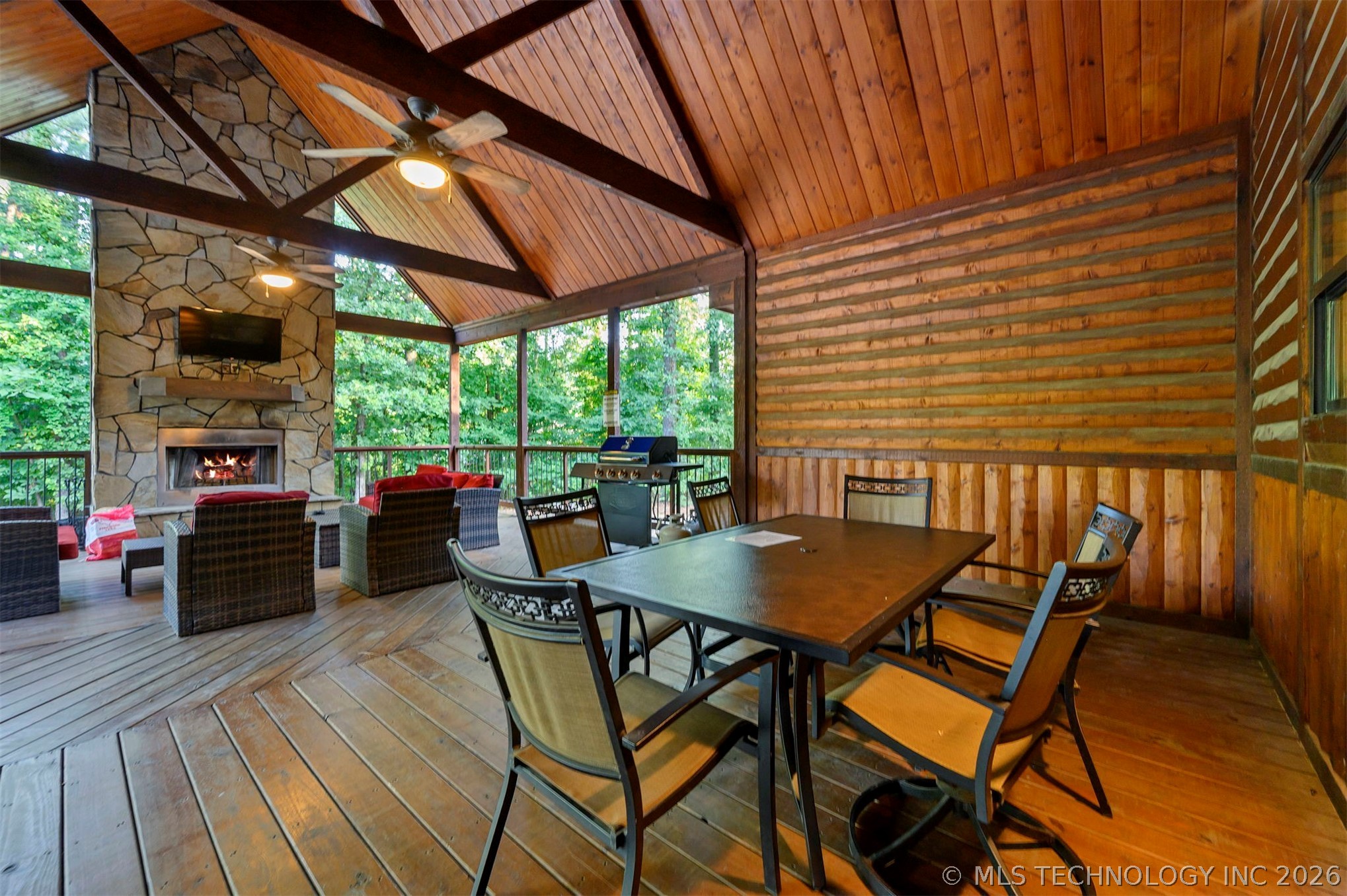 47 Red Berry Trail Broken Bow OK 74728