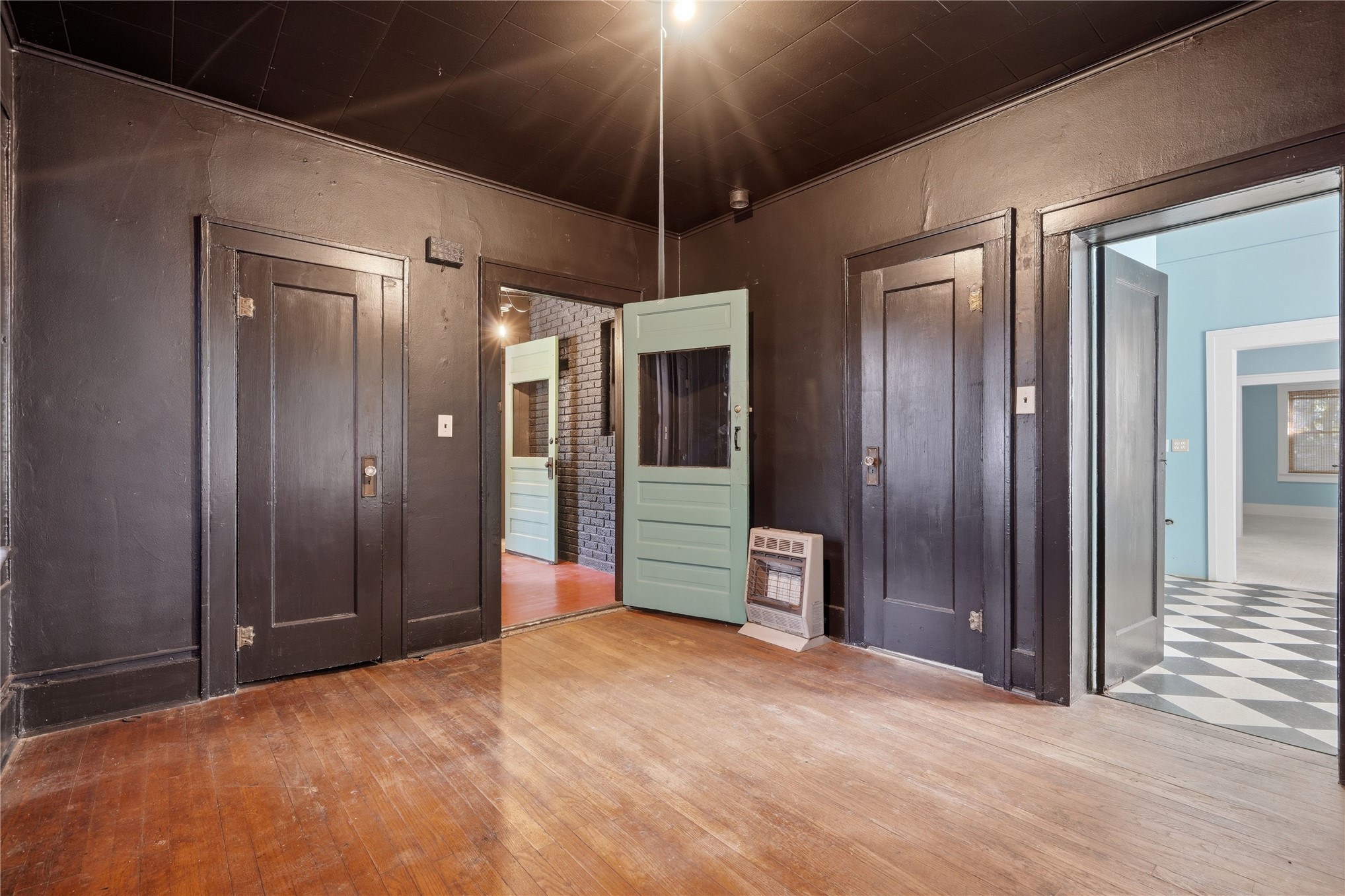 1302 S Elwood Avenue Tulsa OK 74119