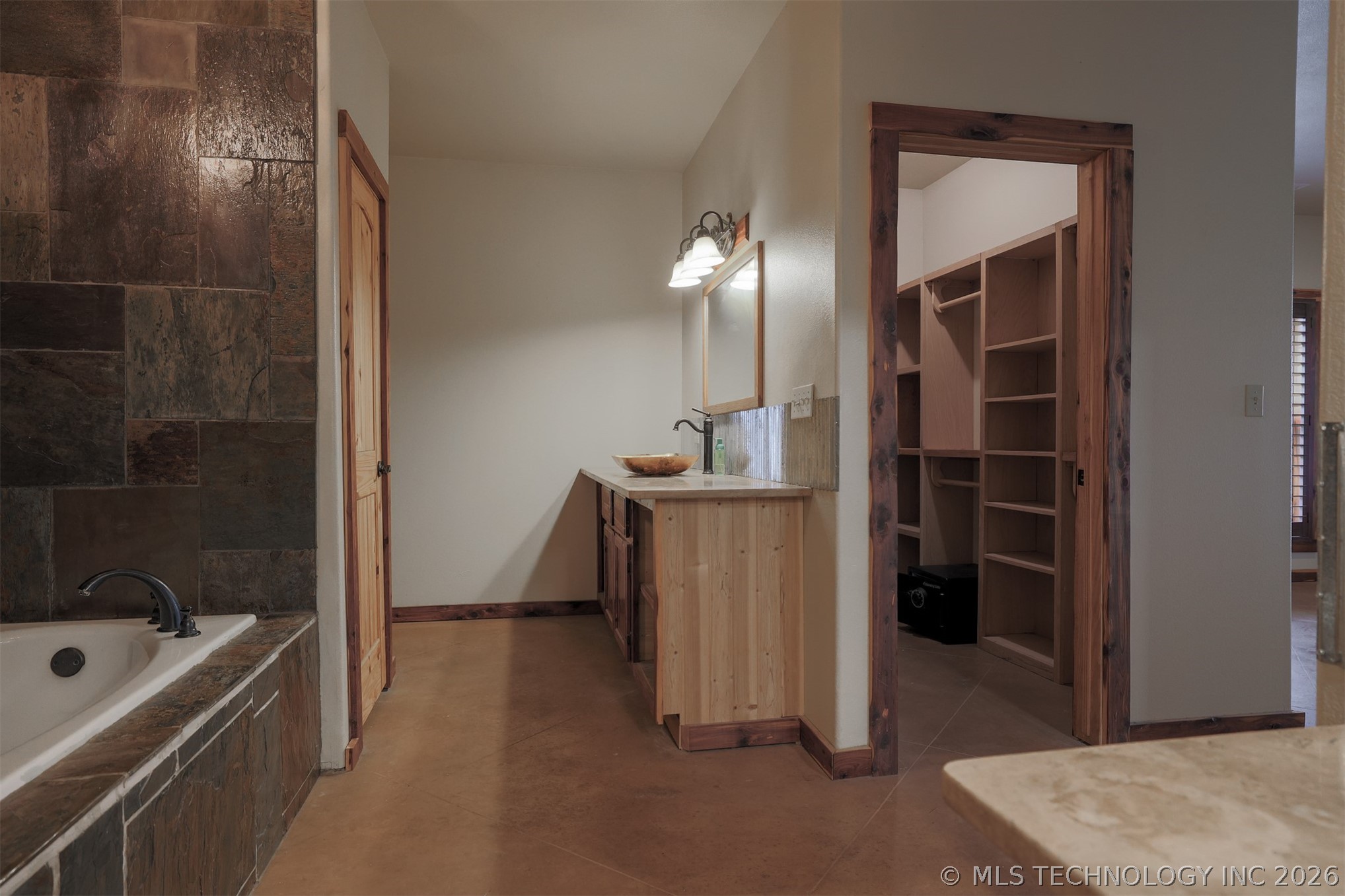 1488 N 429 Road Pryor OK 74361