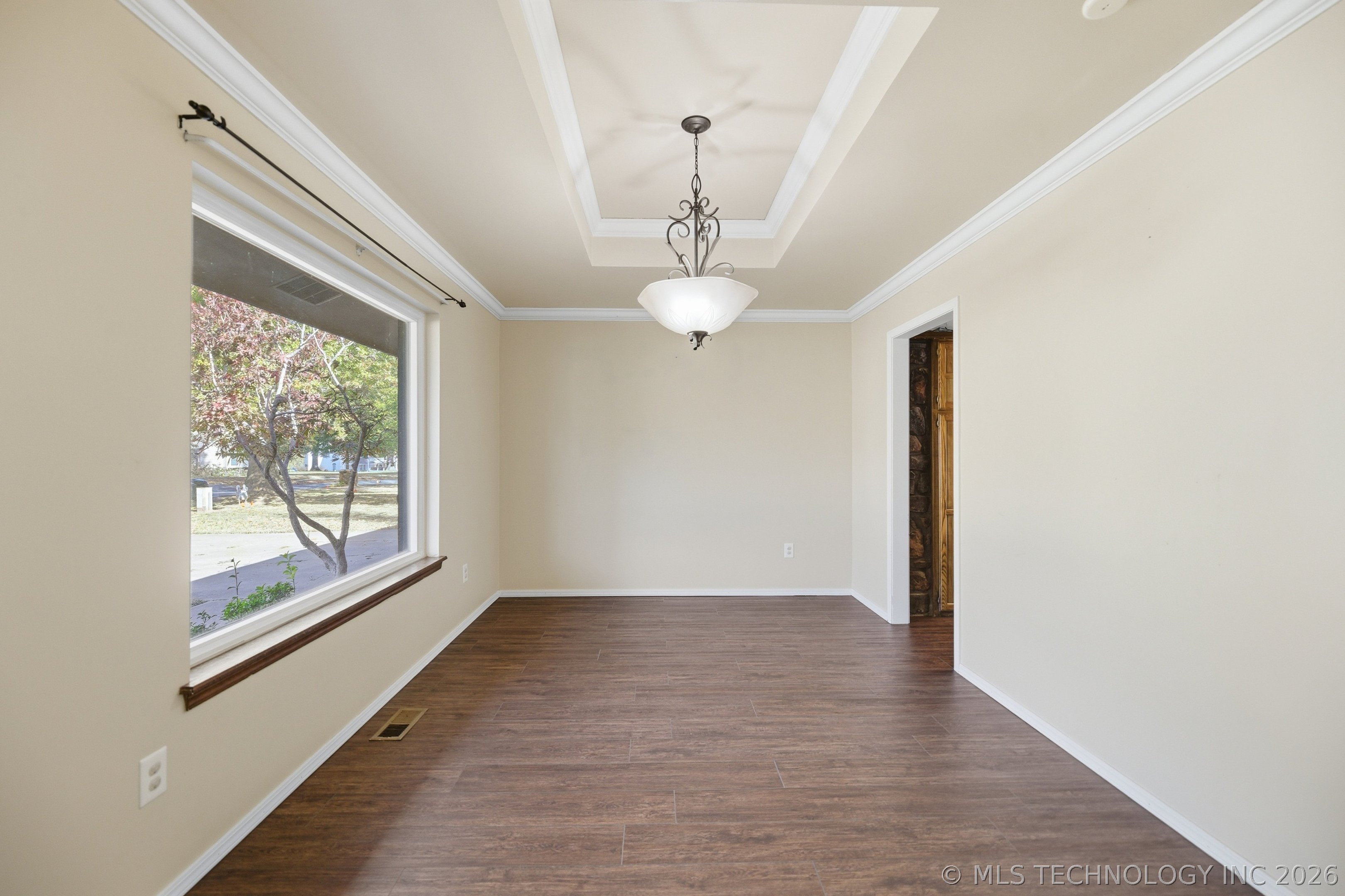 605 E Van Buren Street Broken Arrow OK 74011