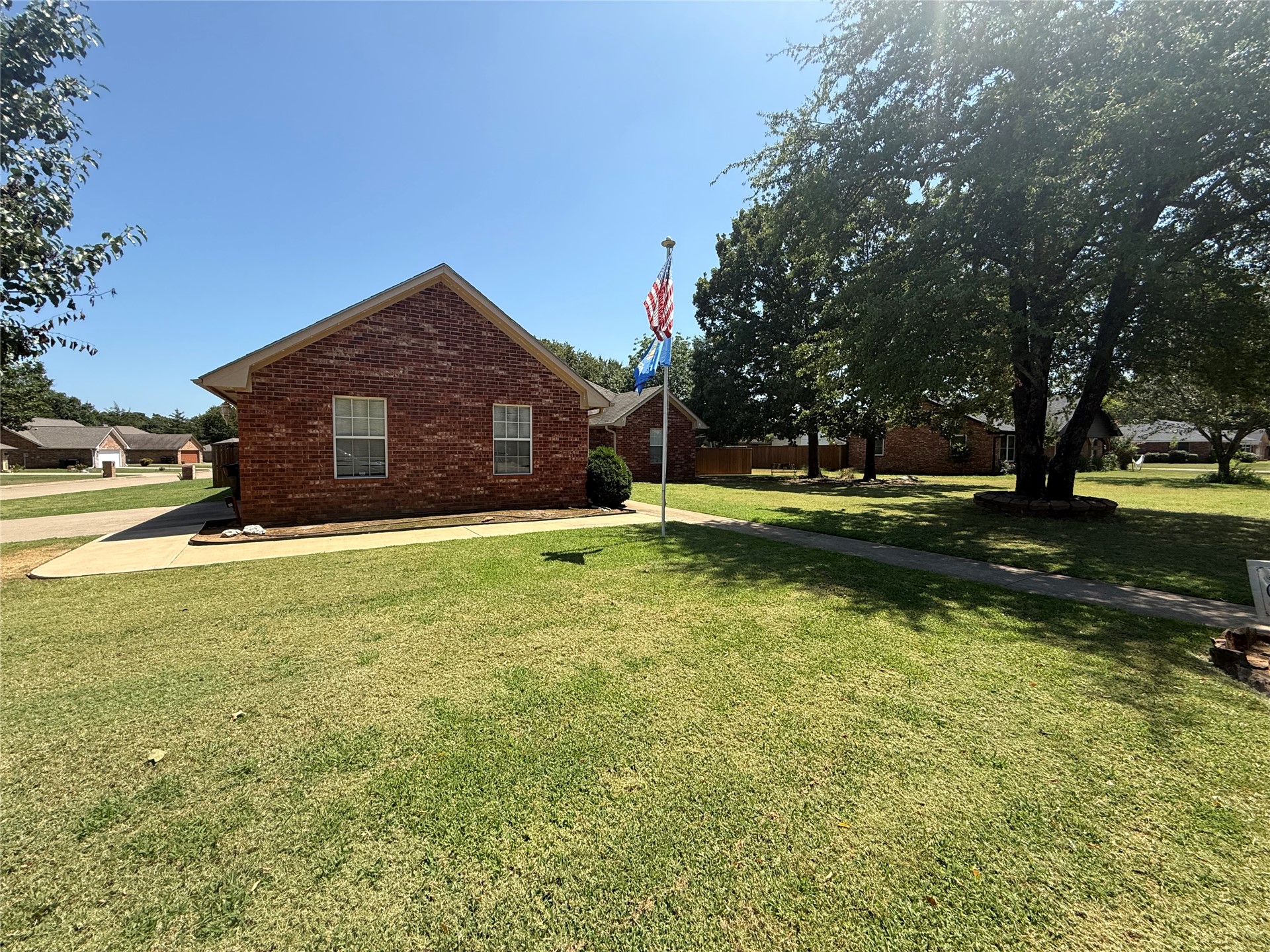 5418 Roadrunner Durant OK 74701