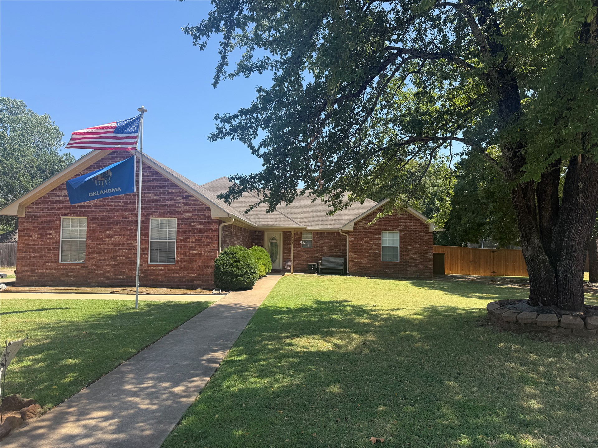 5418 Roadrunner Durant OK 74701
