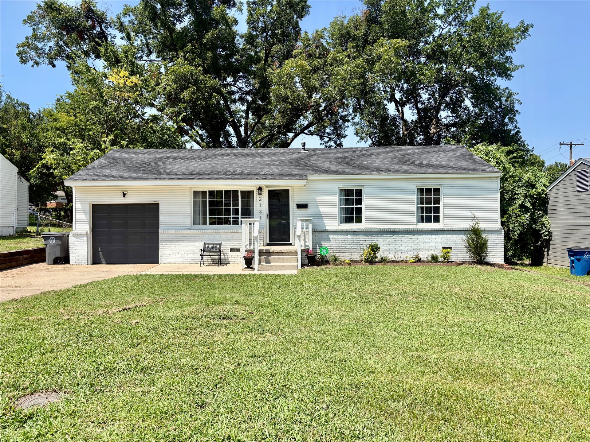 2131 W 46th Place S Tulsa OK 74107