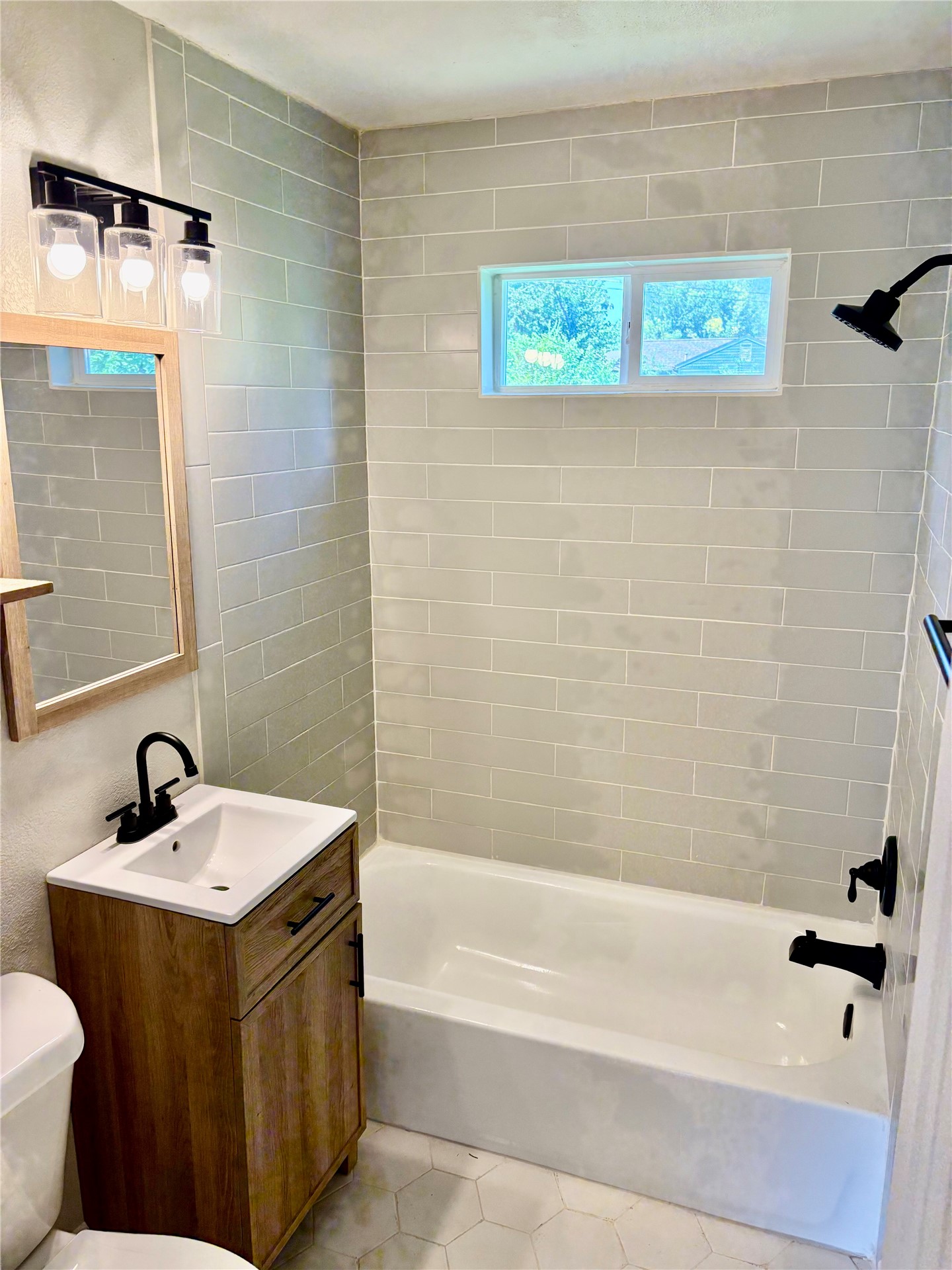 2131 W 46th Place S Tulsa OK 74107