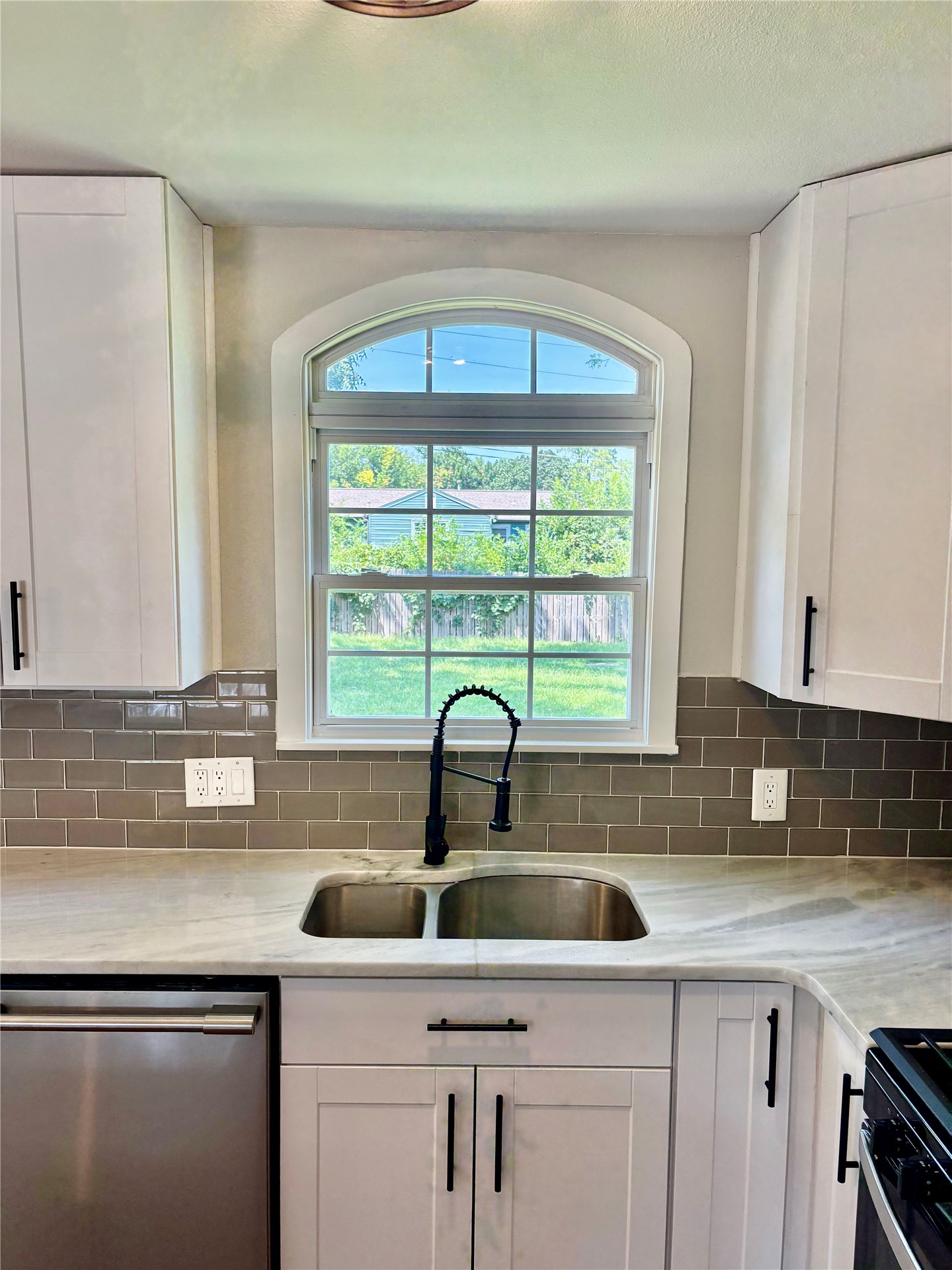 2131 W 46th Place S Tulsa OK 74107