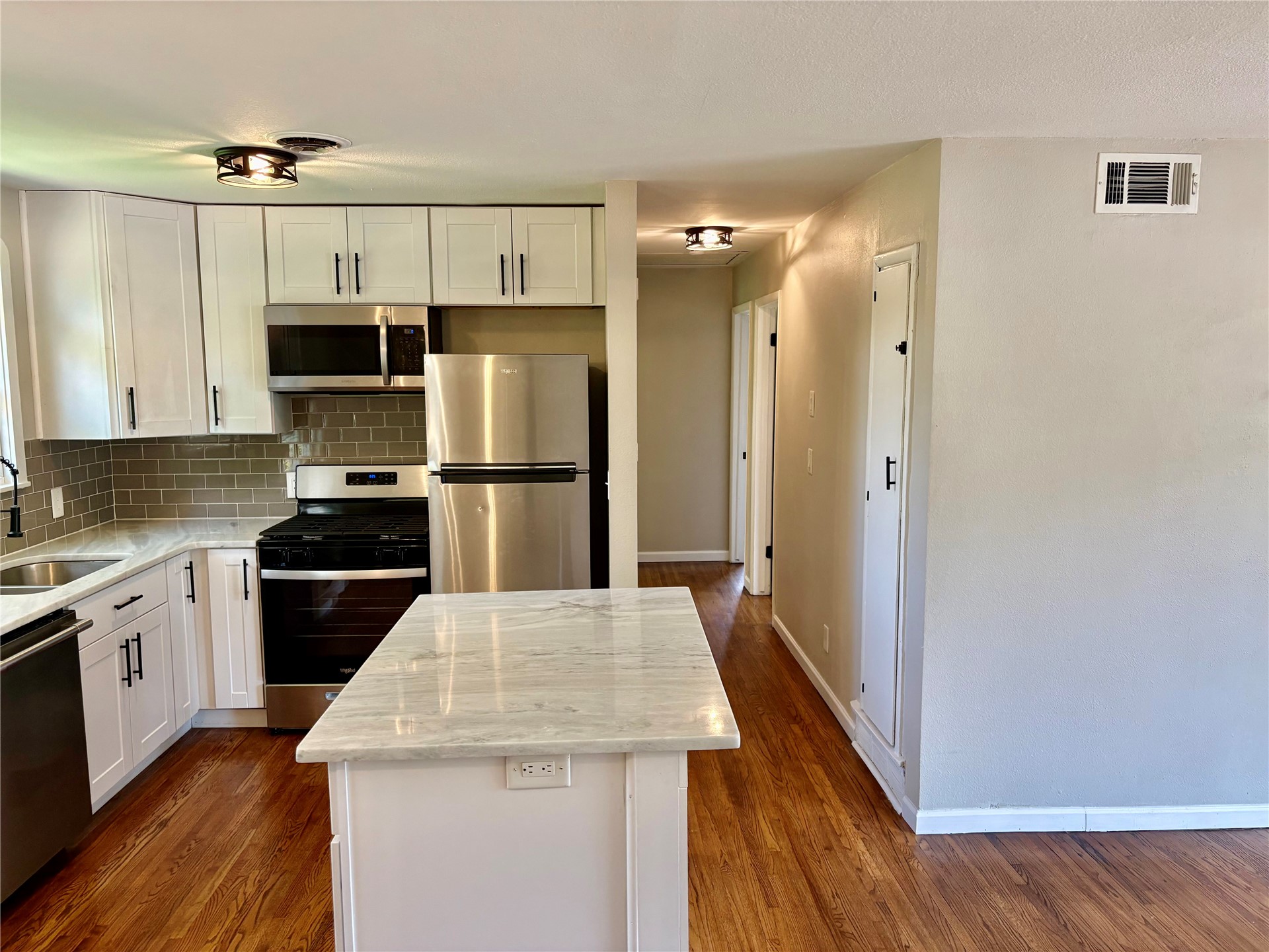 2131 W 46th Place S Tulsa OK 74107