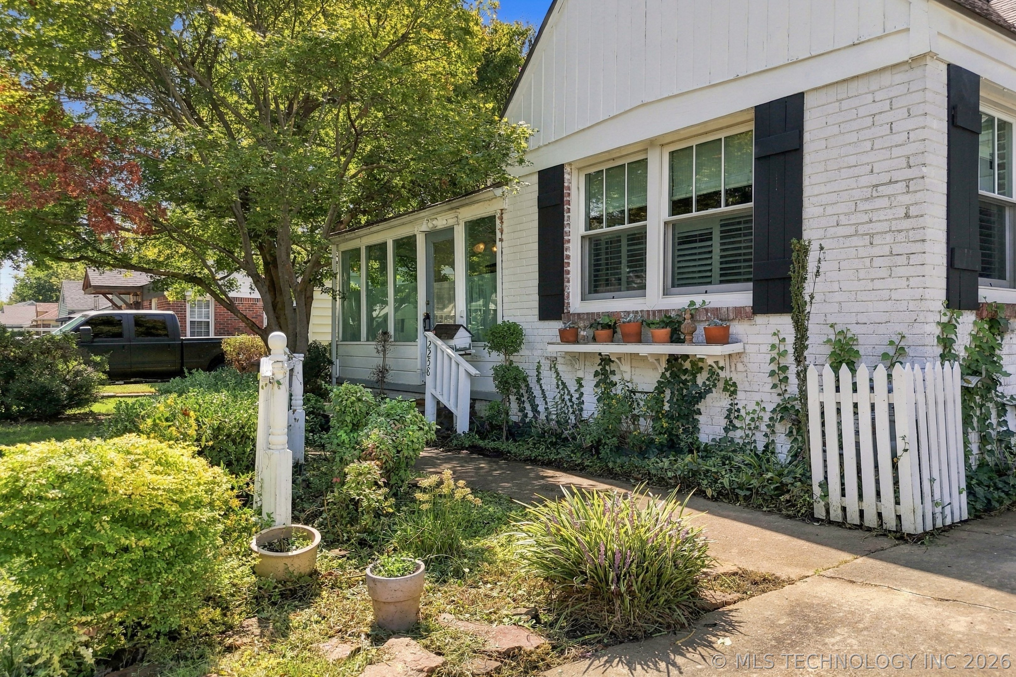 2258 S Delaware Court Tulsa OK 74114