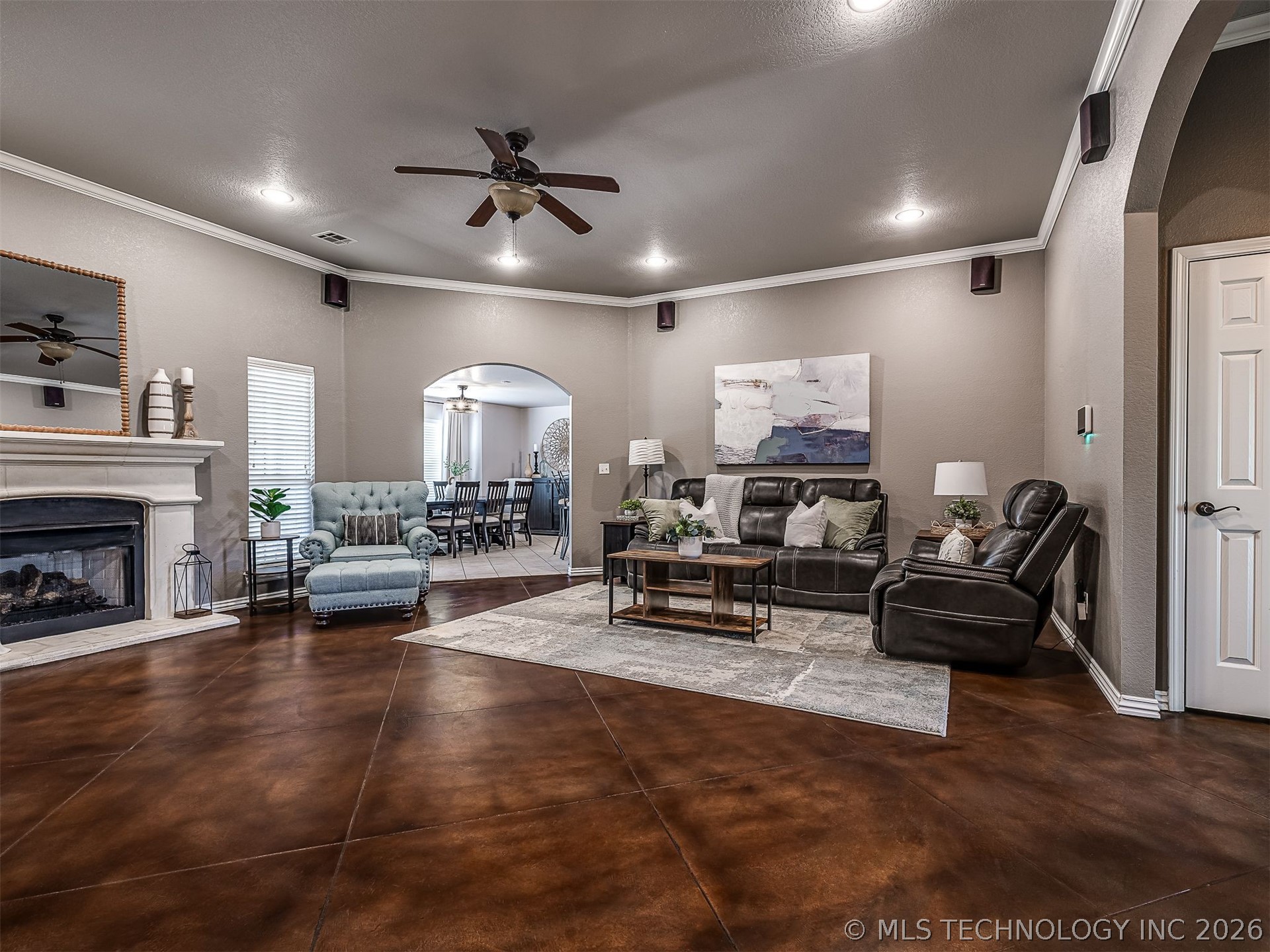 2004 Charleston Drive Bartlesville OK 74006