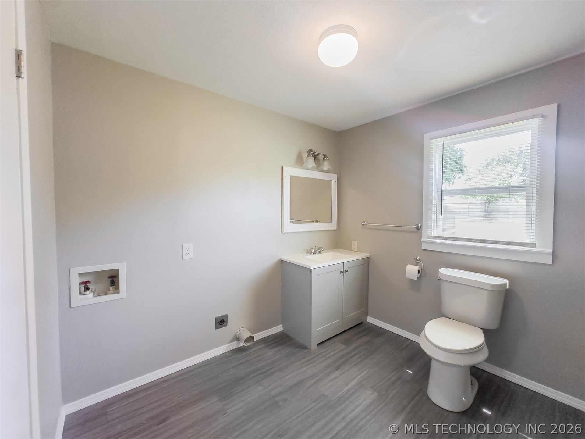 210 N Meadors Ada OK 74820