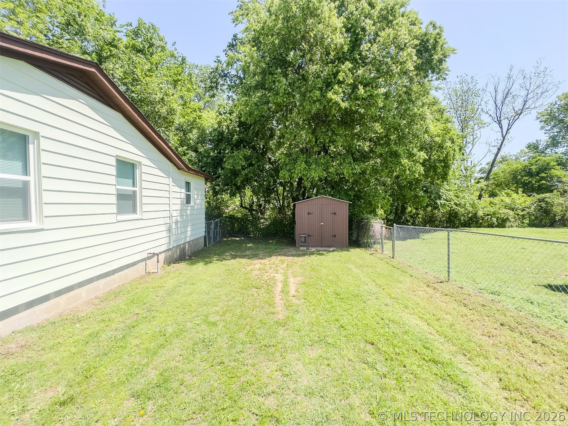 210 N Meadors Ada OK 74820
