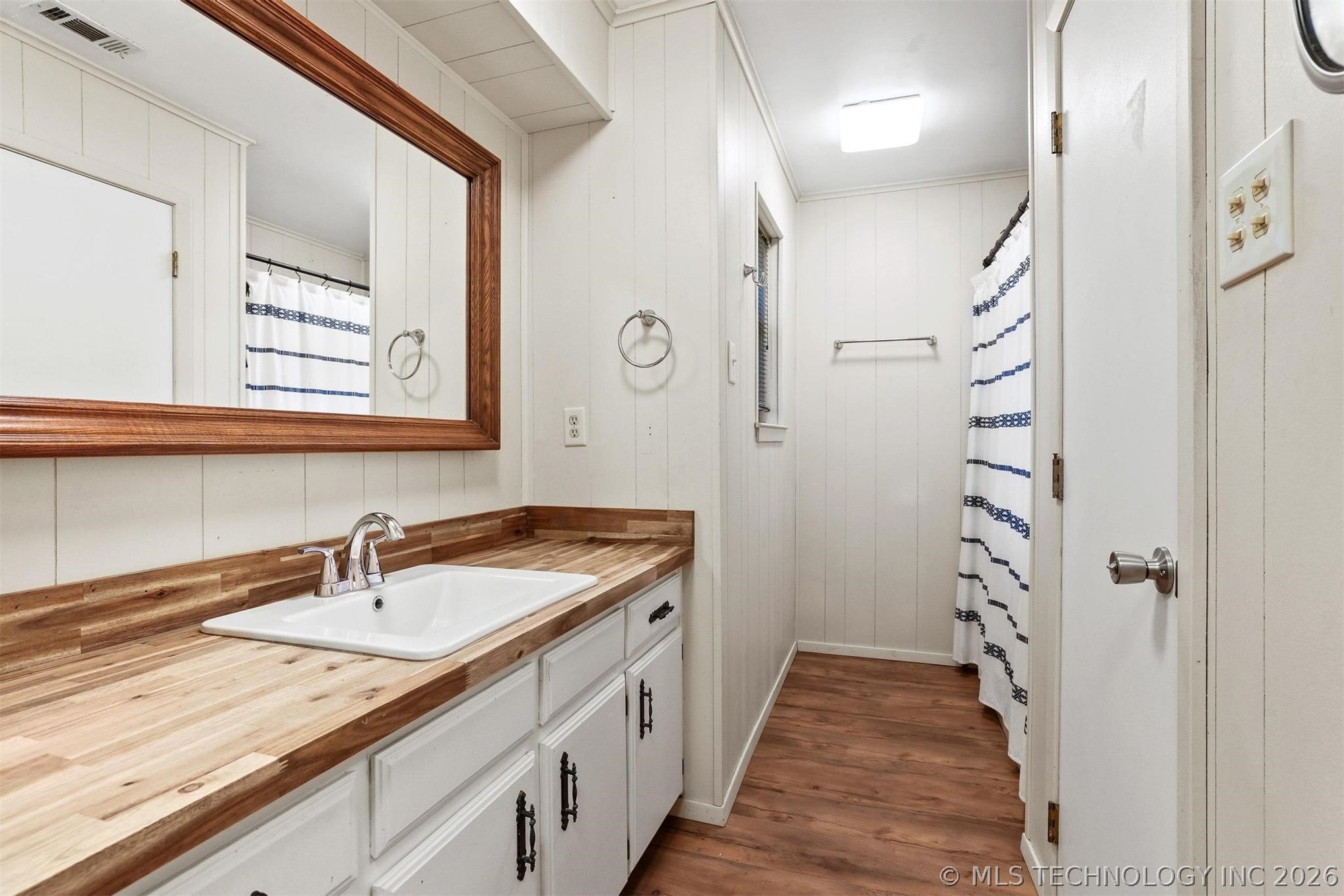2754 Willafa Woods Cartwright OK 74731