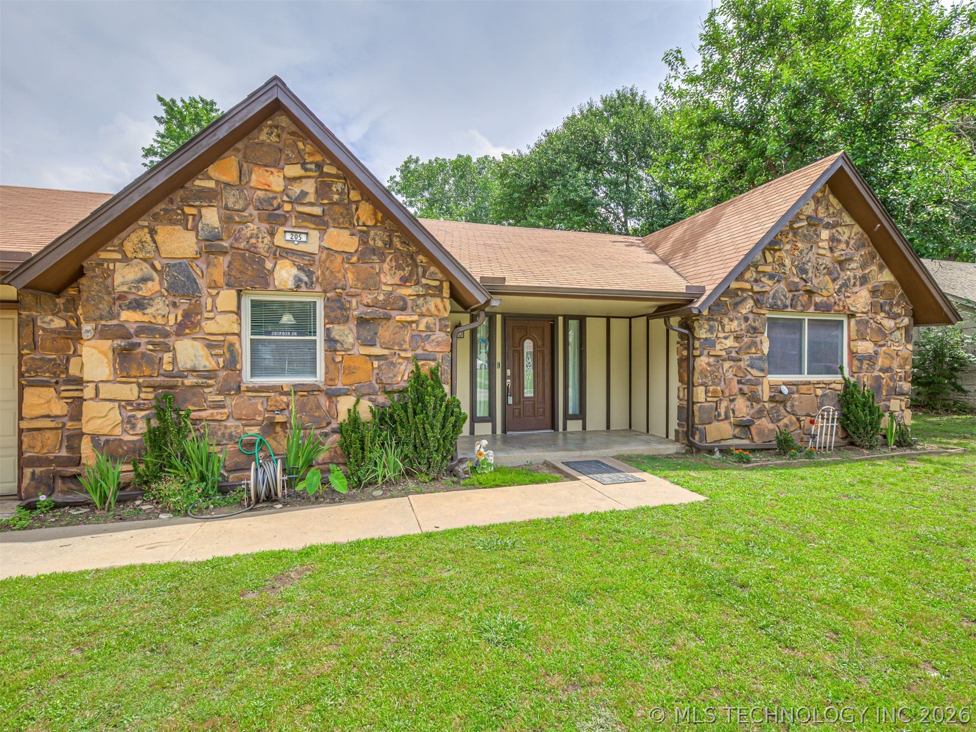 205 Fox Run Circle Jenks OK 74037