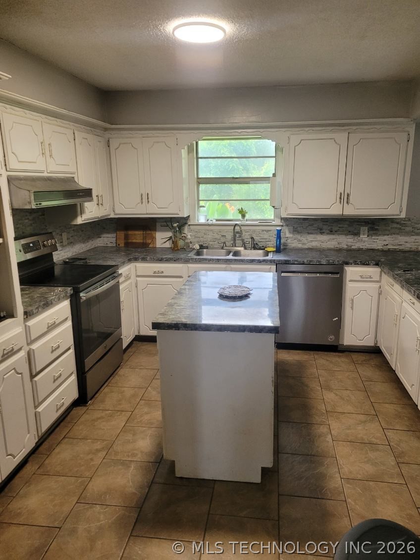 1714 Indian Highway 144 Bethel OK 74728