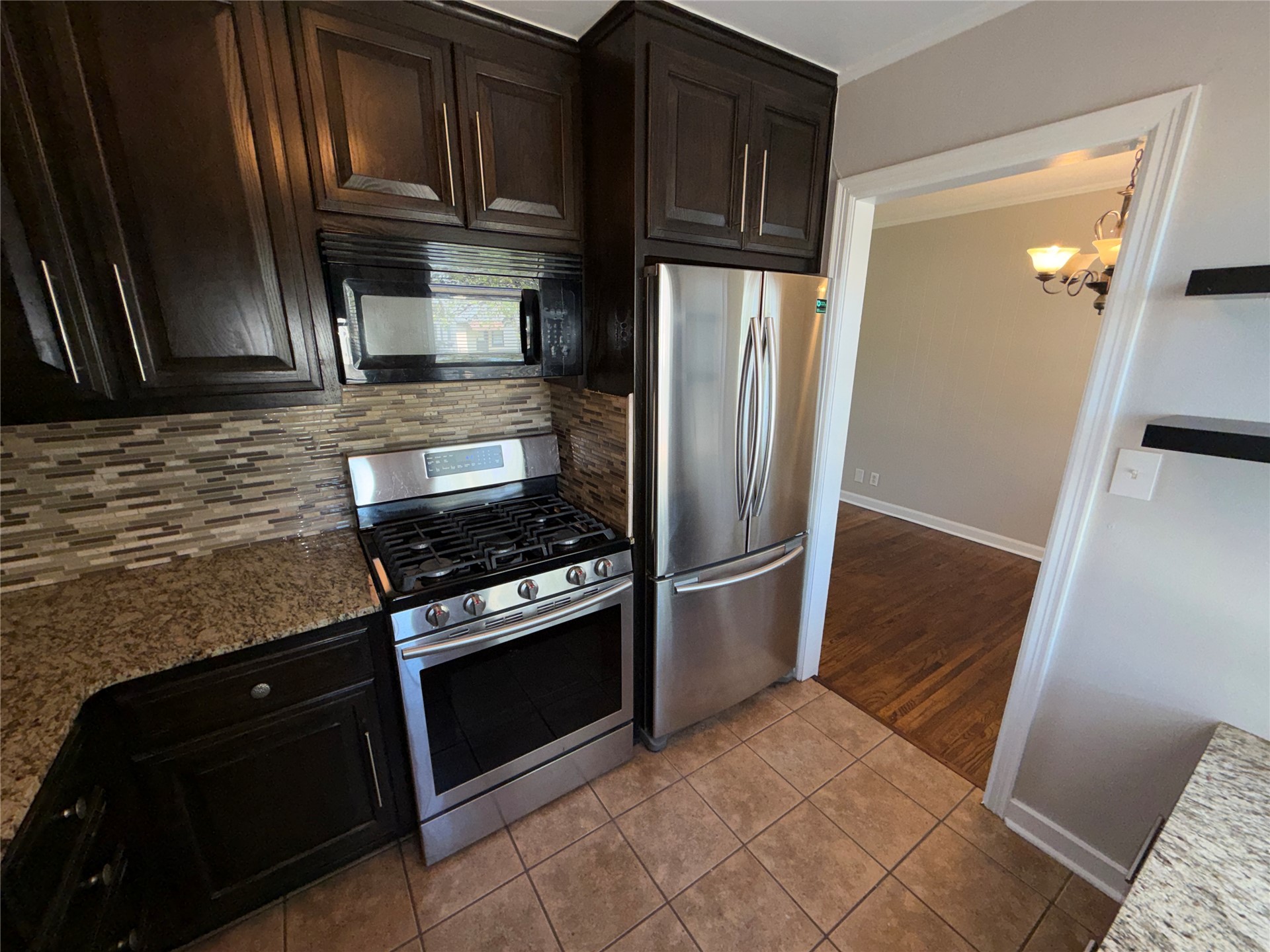 3927 E 2nd Street E Tulsa OK 74112