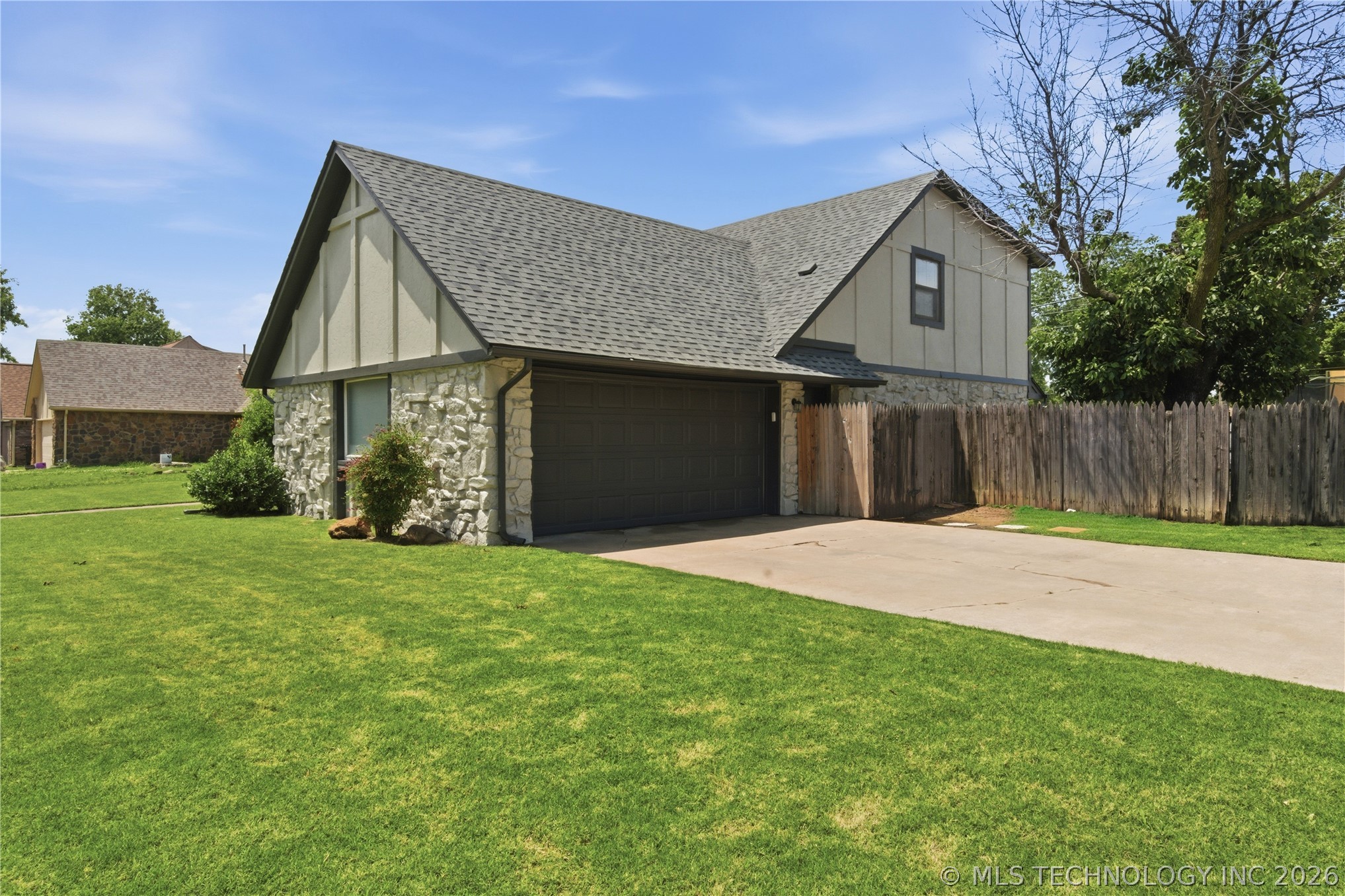1900 W Indianola Street Broken Arrow OK 74012
