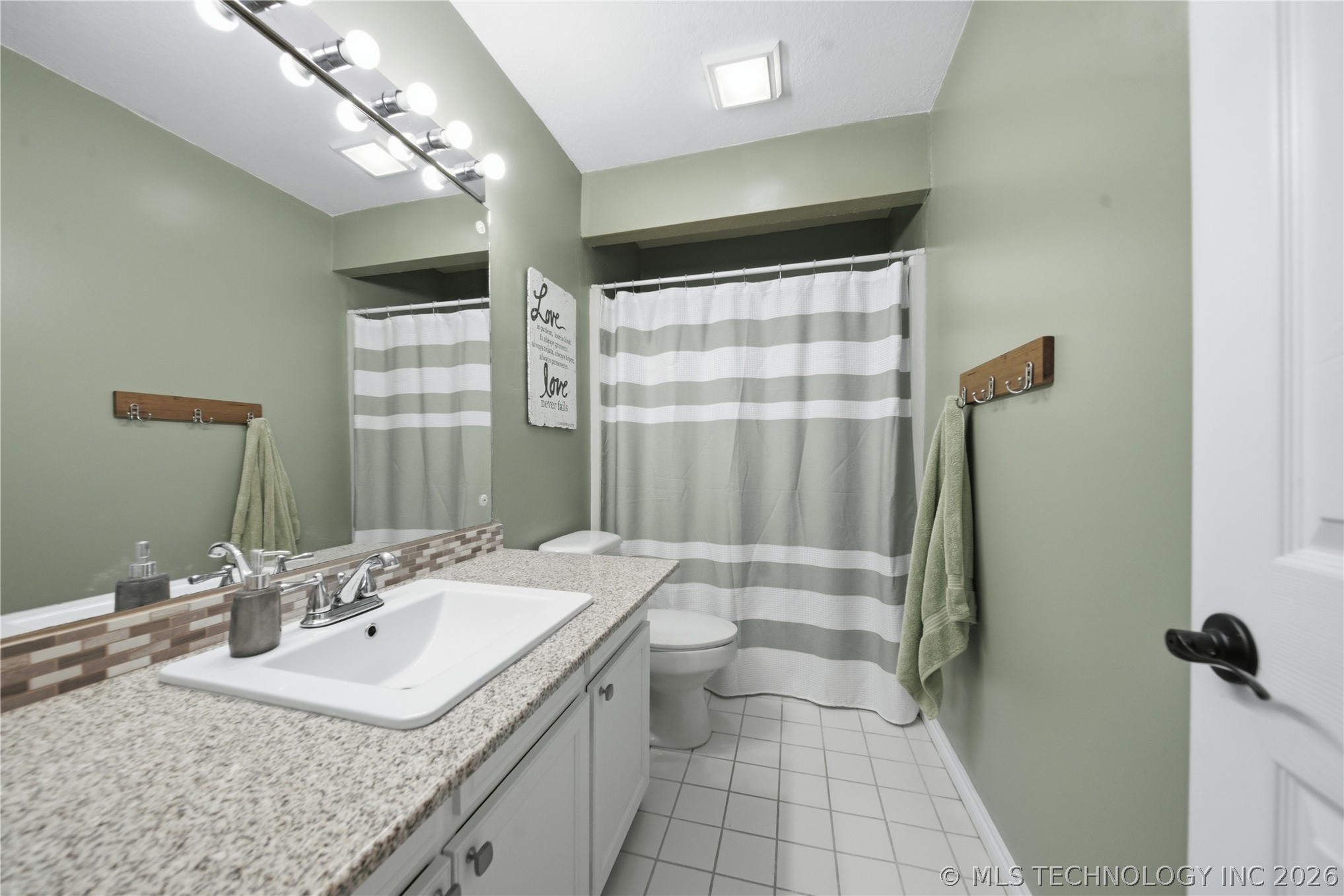 1900 W Indianola Street Broken Arrow OK 74012