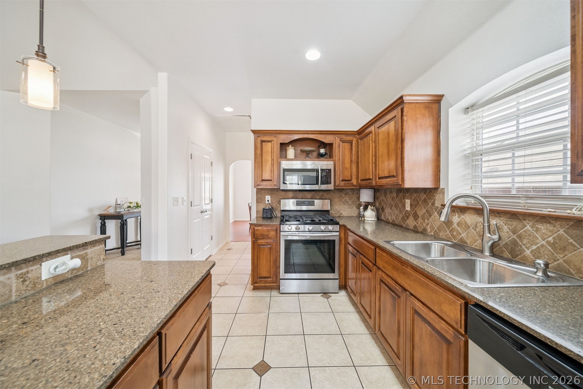 7316 E Knoxville Street Broken Arrow OK 74014