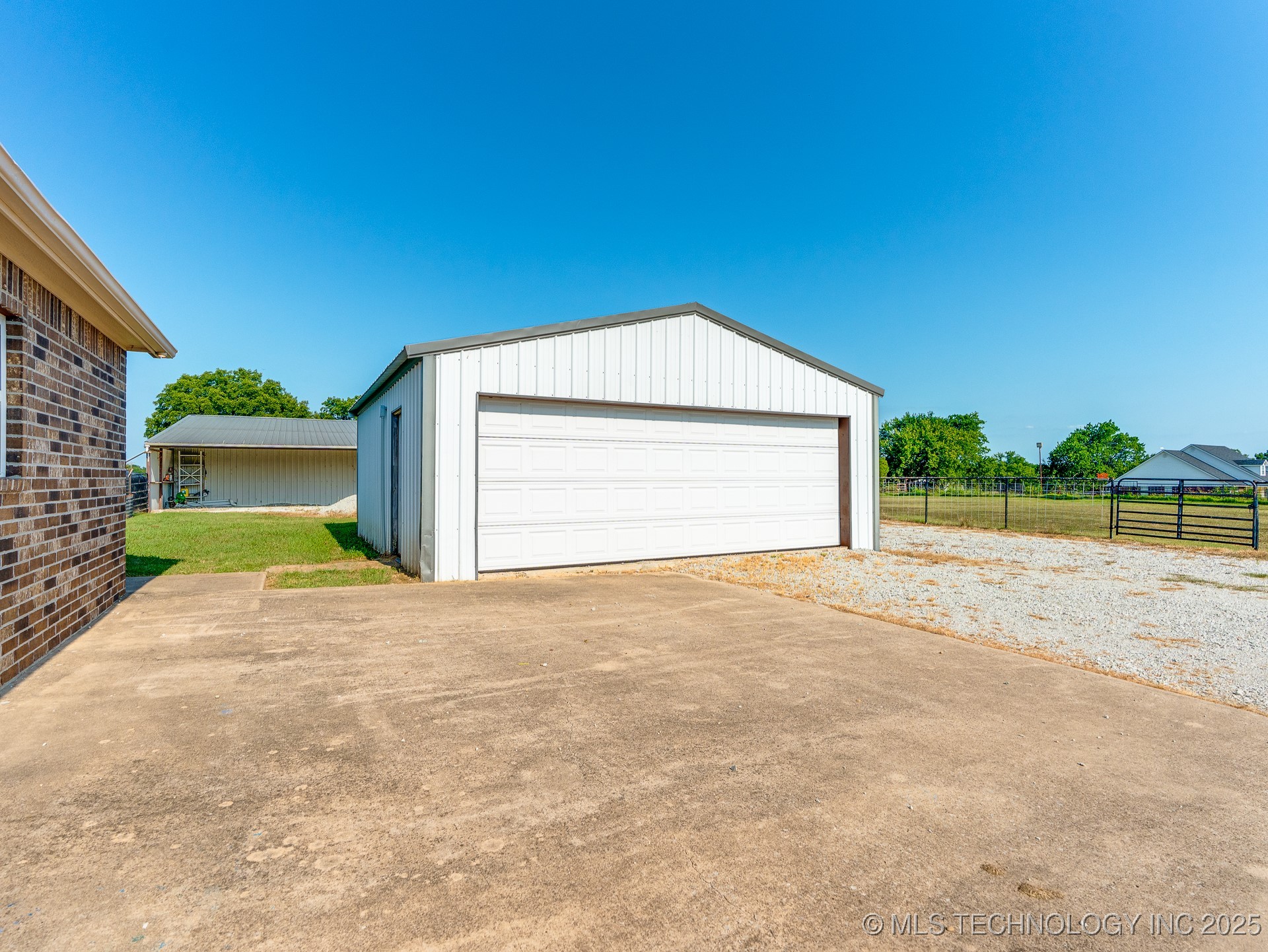 19034 County Road 3590 Ada OK 74820