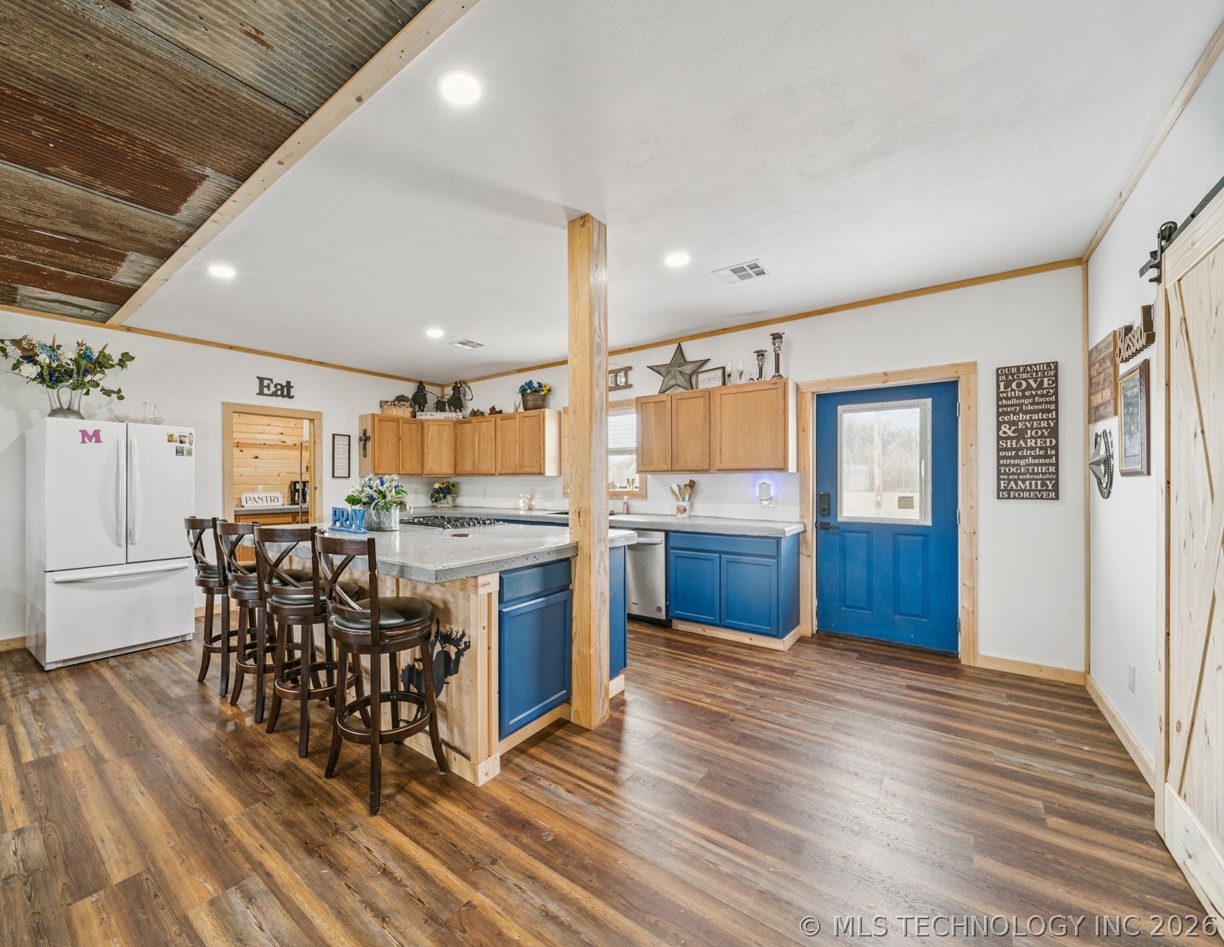 1450 W 520 Road Pryor OK 74361