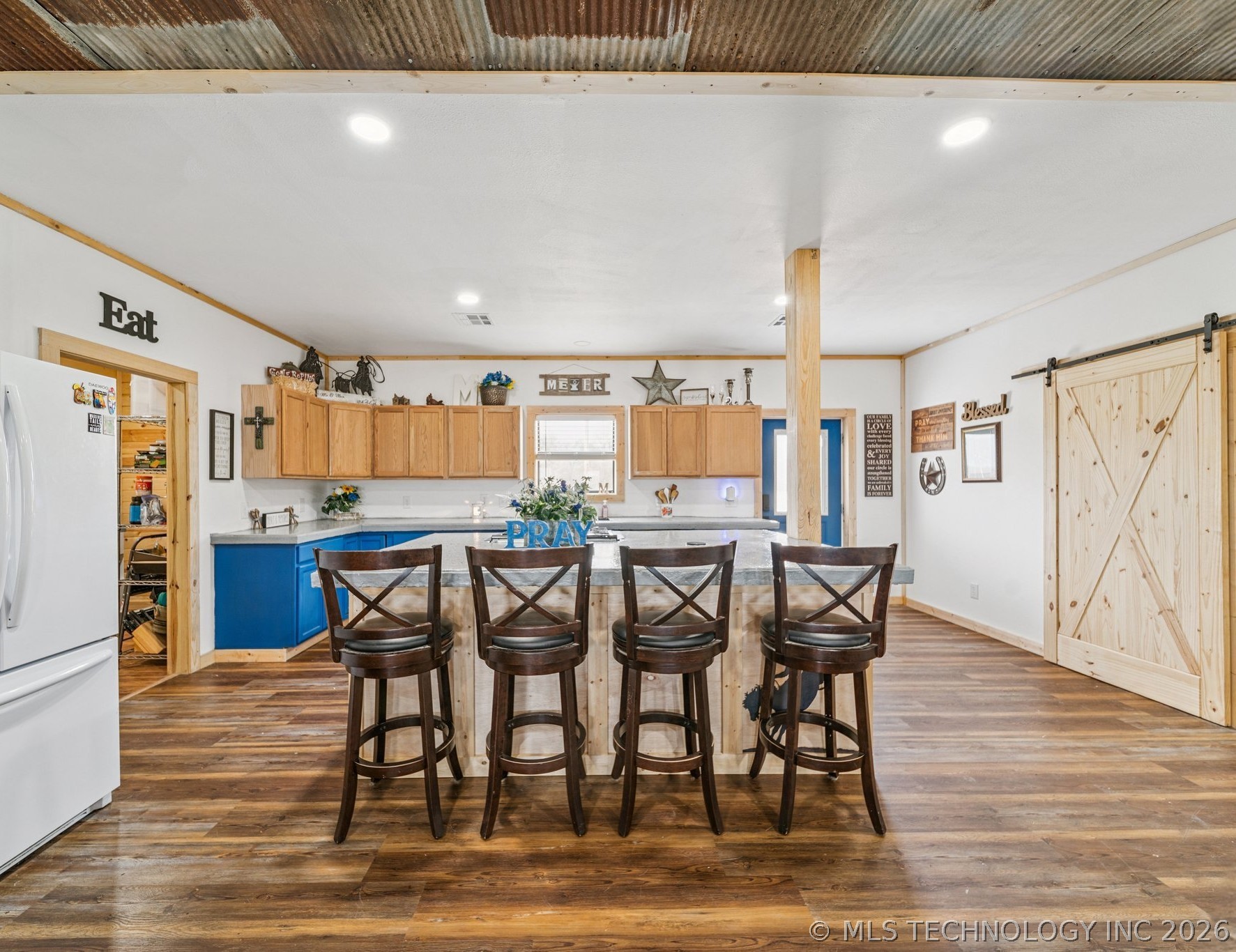 1450 W 520 Road Pryor OK 74361