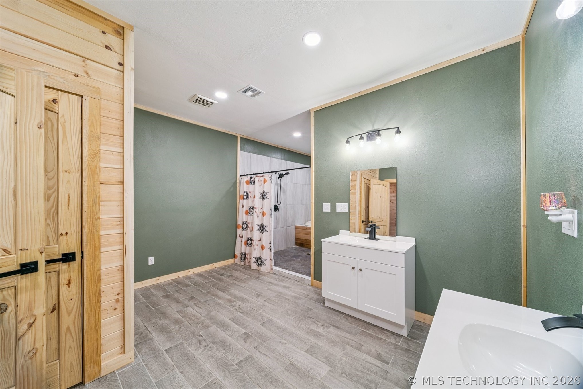 1450 W 520 Road Pryor OK 74361
