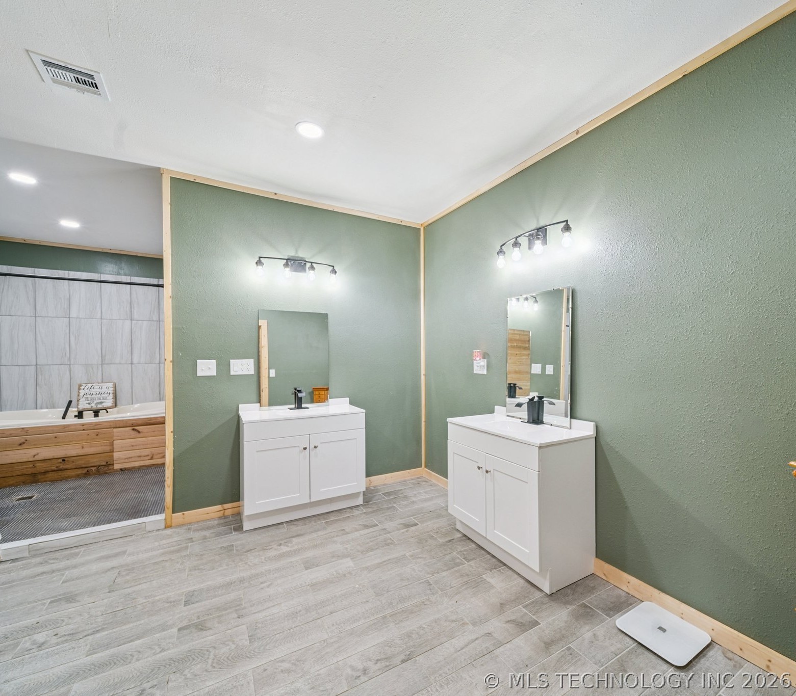 1450 W 520 Road Pryor OK 74361