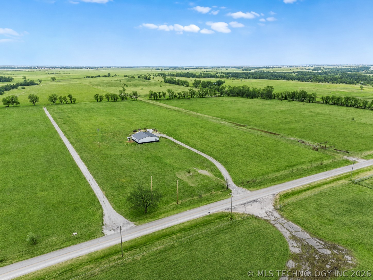 1450 W 520 Road Pryor OK 74361