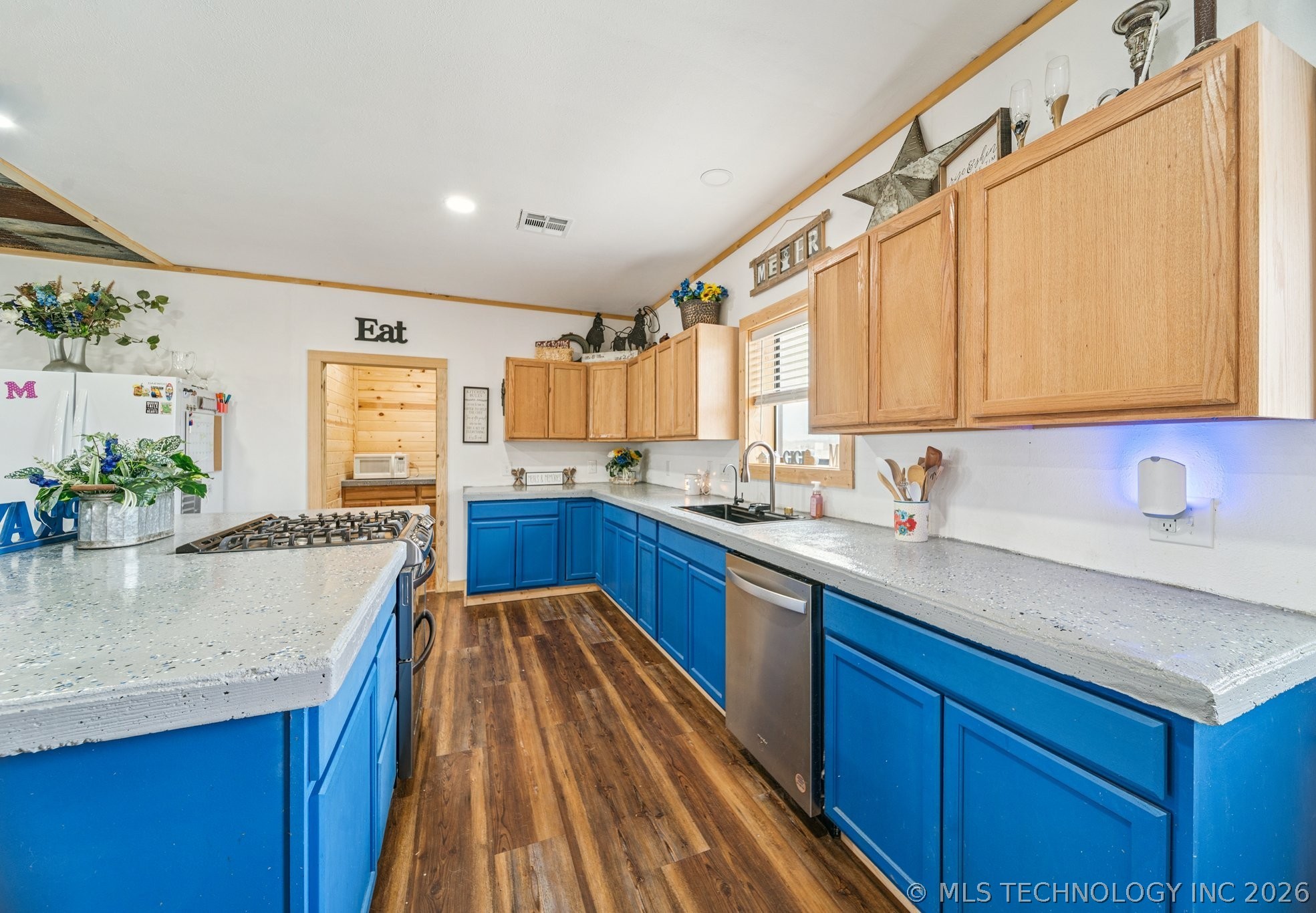 1450 W 520 Road Pryor OK 74361
