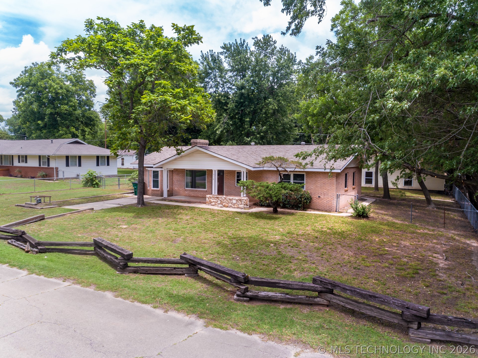 314 SW 3rd Perkins OK 74059