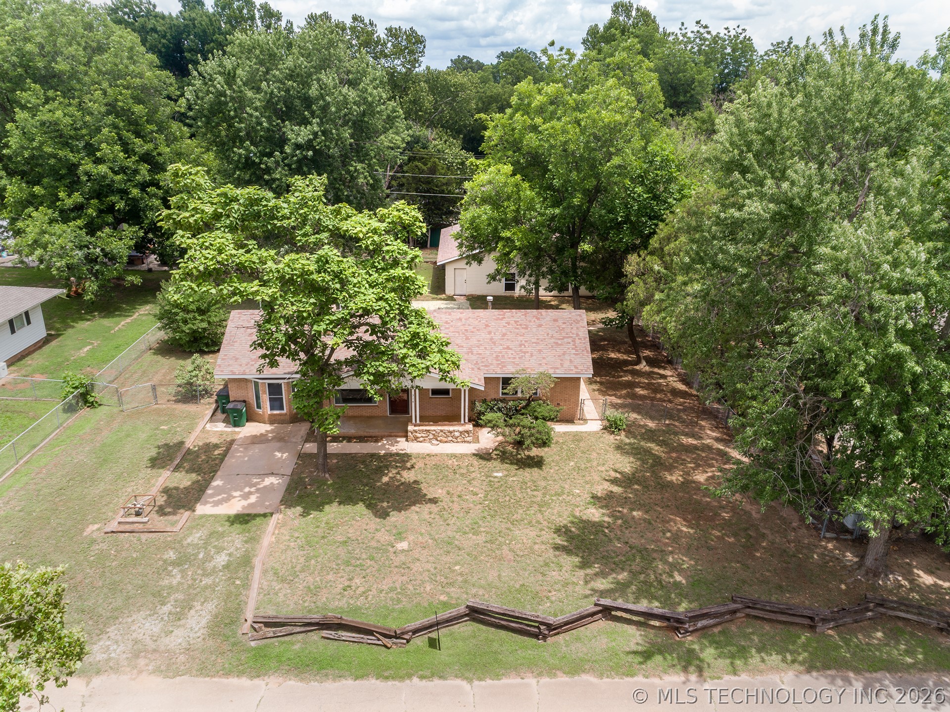 314 SW 3rd Perkins OK 74059