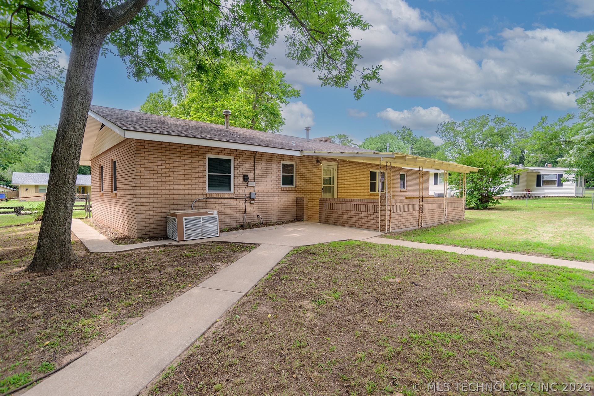 314 SW 3rd Perkins OK 74059