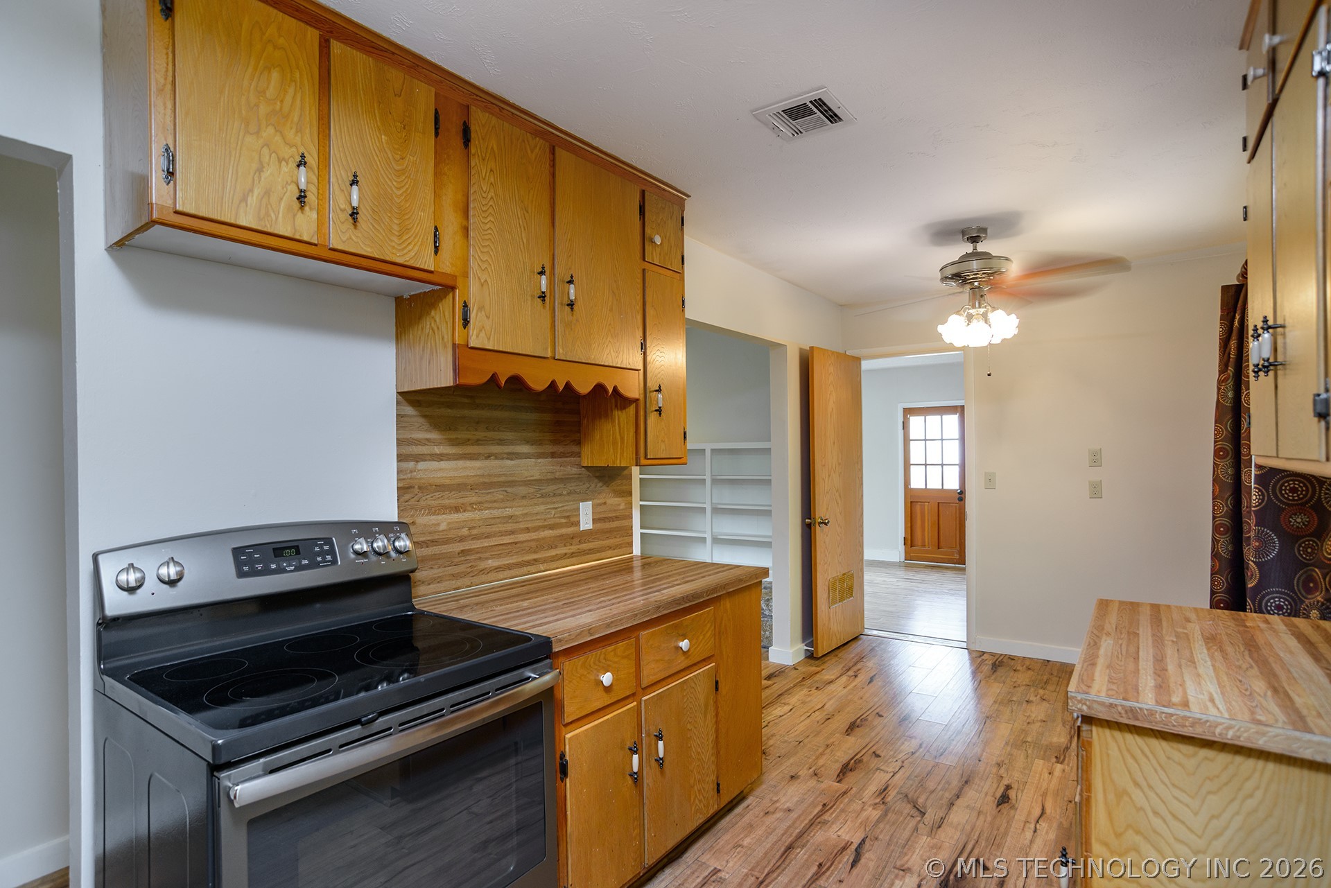 314 SW 3rd Perkins OK 74059