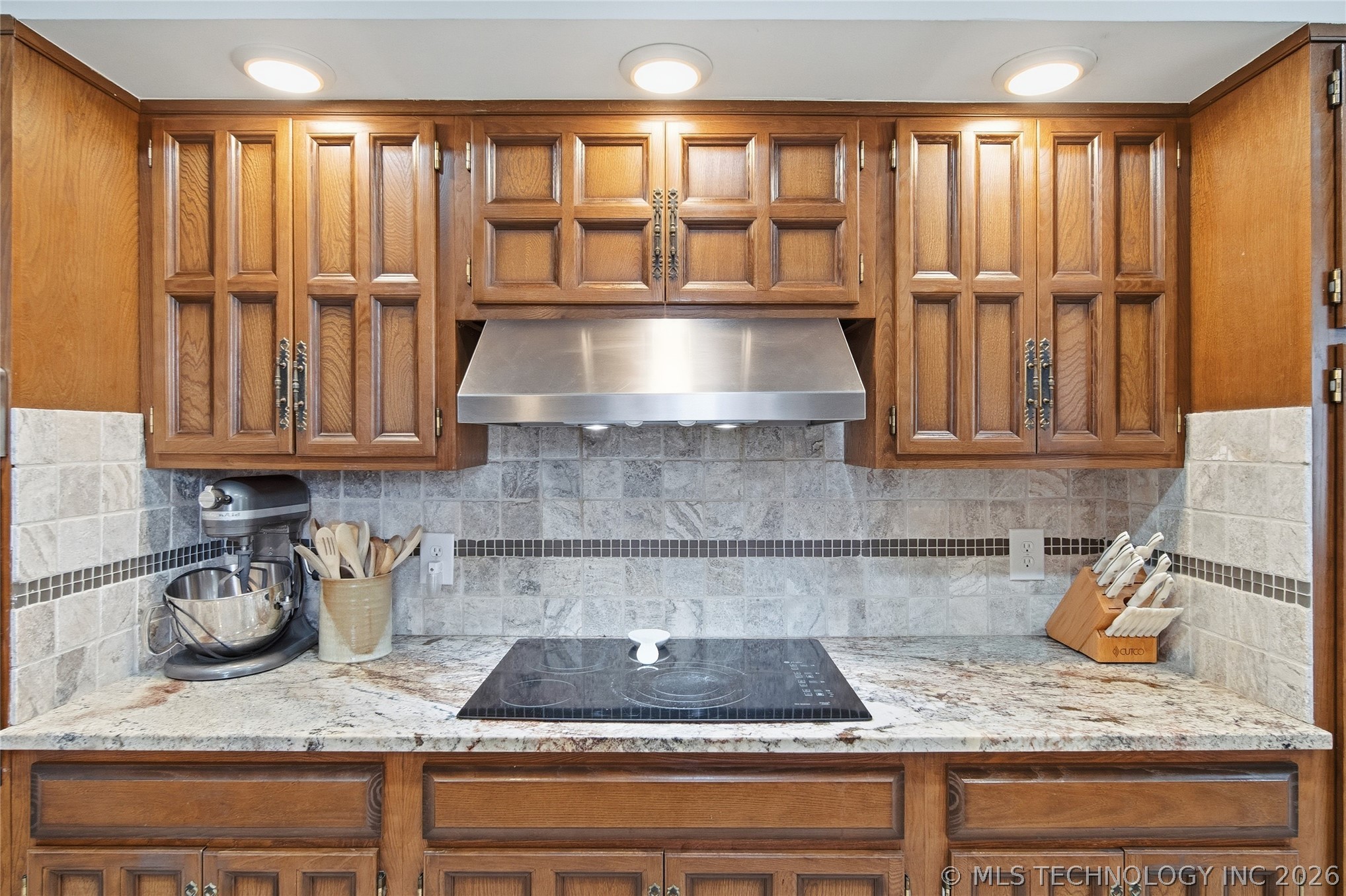 2605 E 72nd Street Tulsa OK 74136