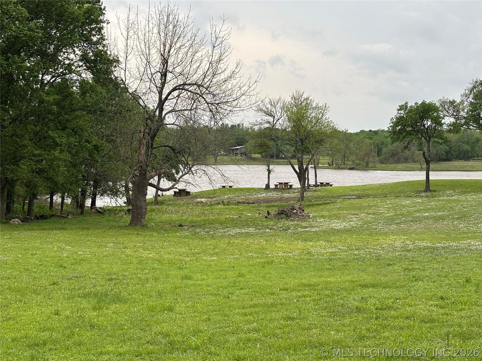 23 Rock Creek Ten Adair OK 74330
