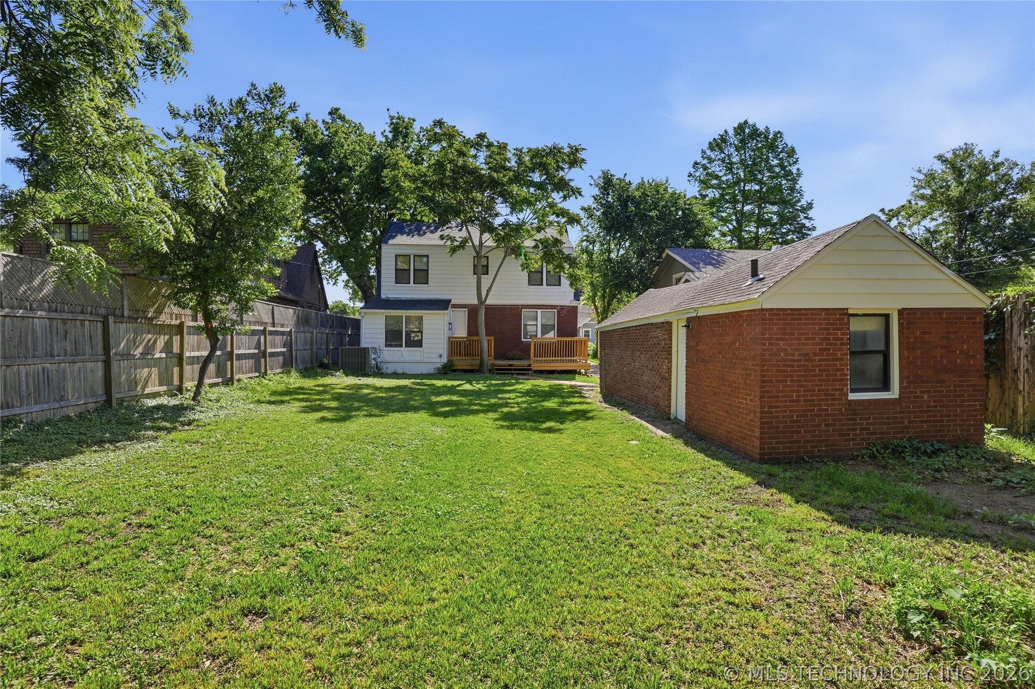1628 S Victor Avenue Tulsa OK 74104