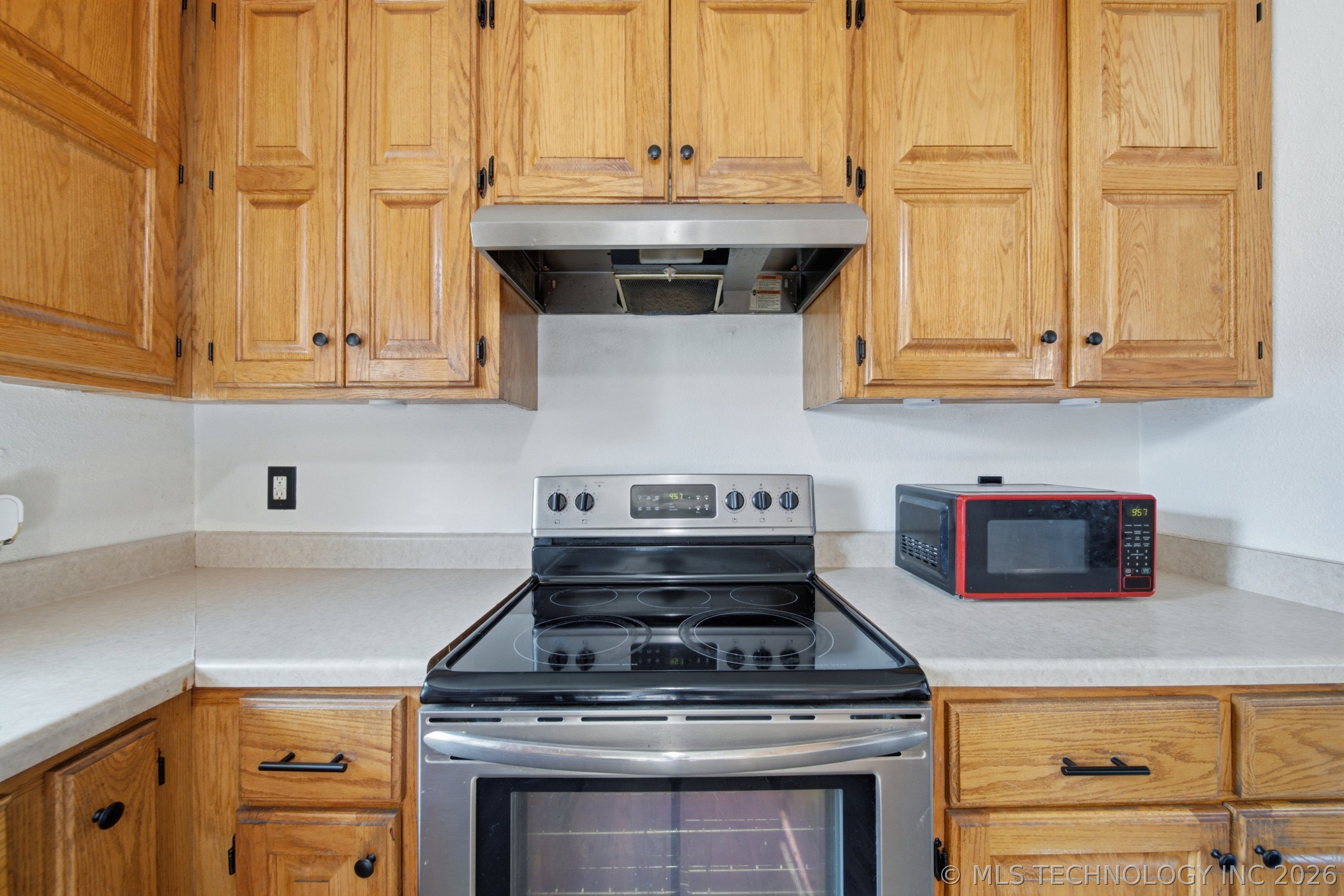 111 S 6th Street Morris OK 74445