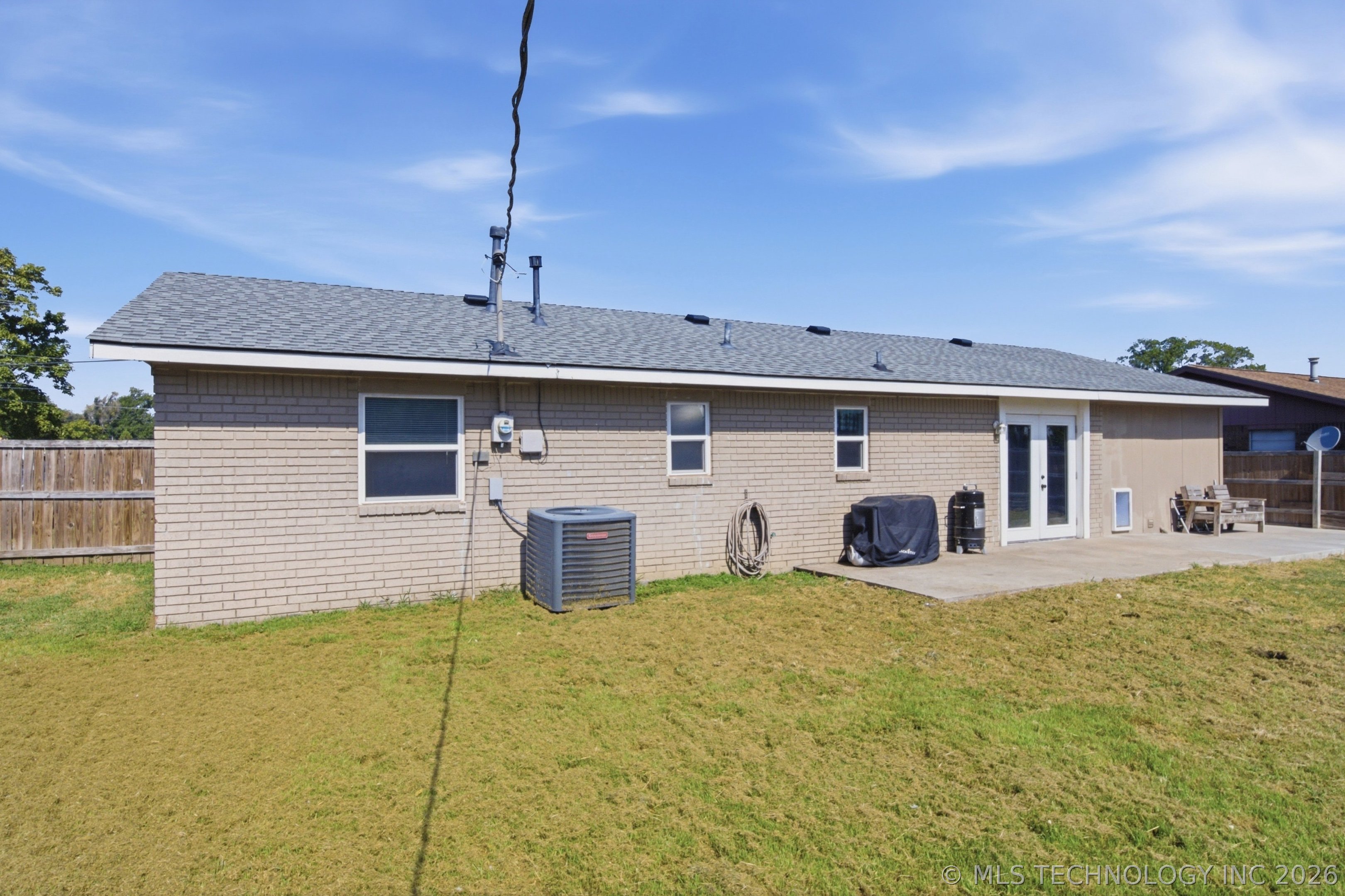 111 S 6th Street Morris OK 74445