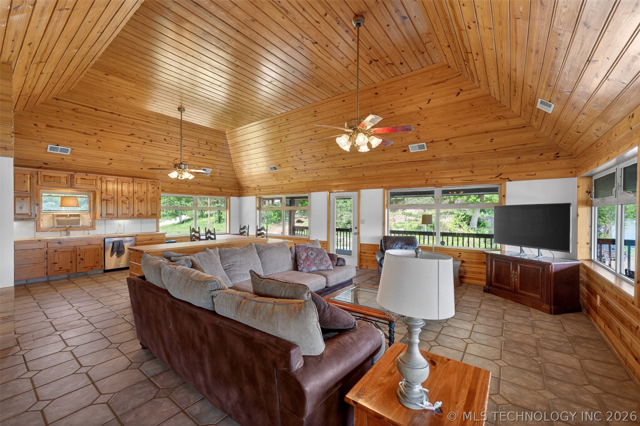 9212 N 447 Road Spavinaw OK 74366