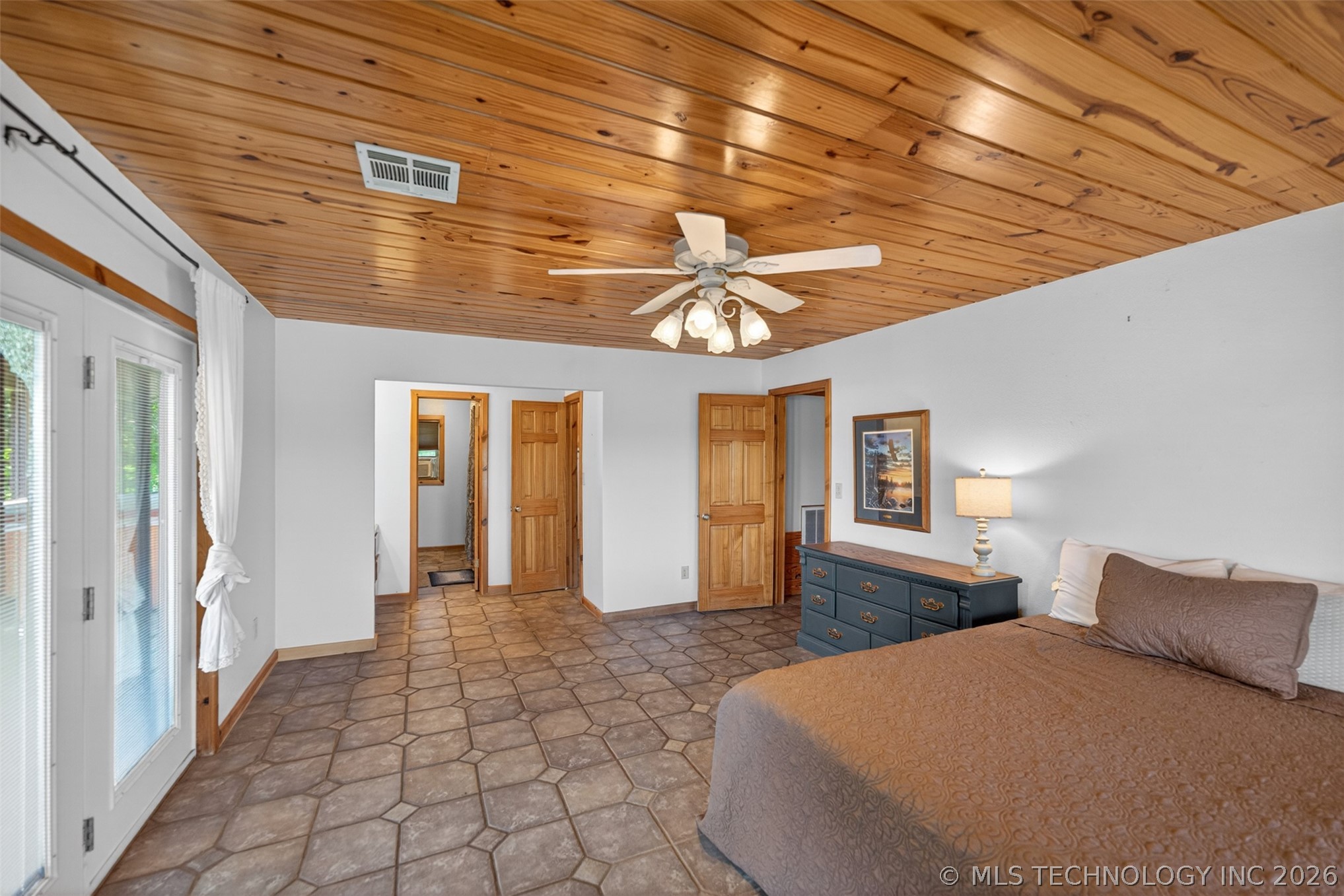 9212 N 447 Road Spavinaw OK 74366