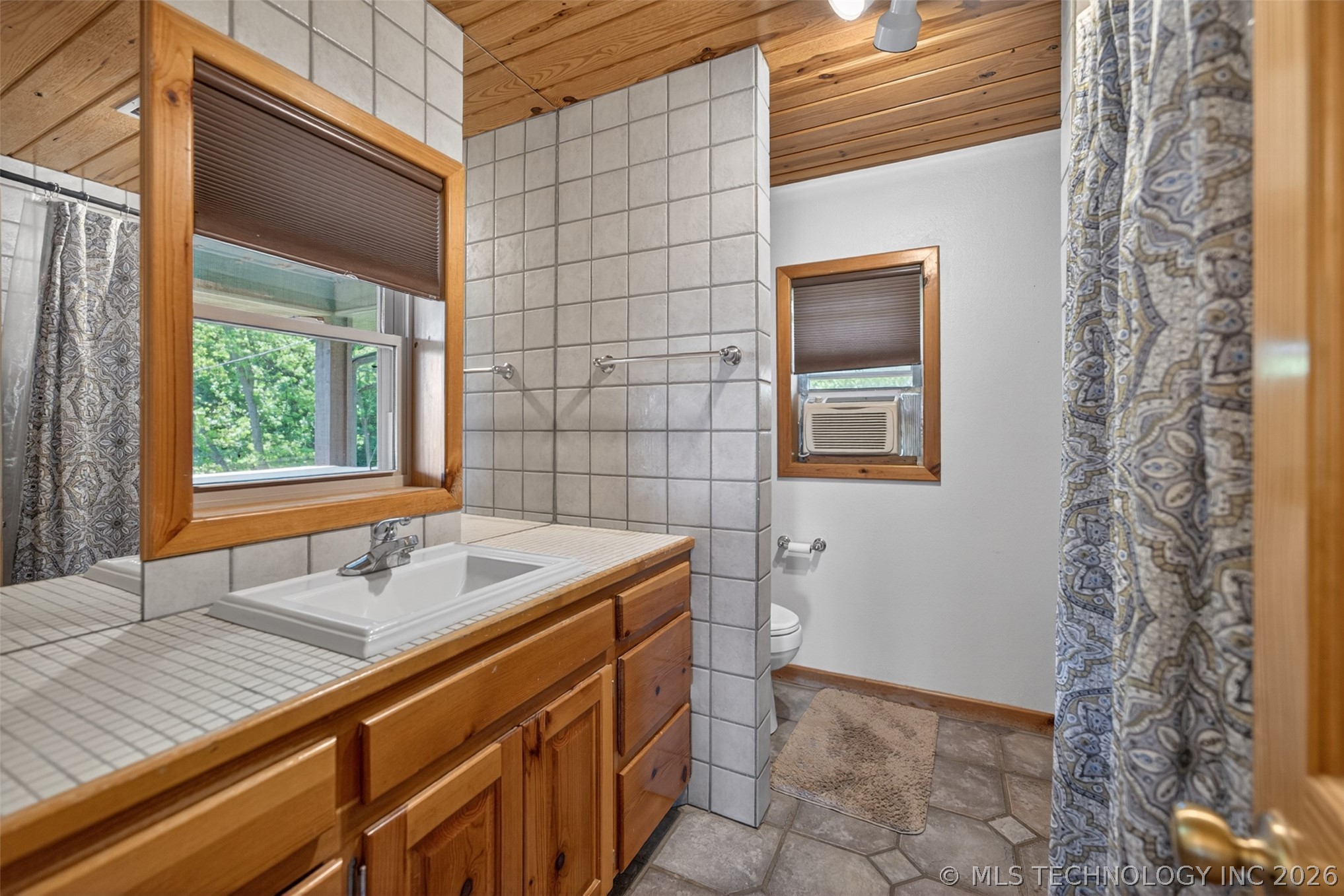 9212 N 447 Road Spavinaw OK 74366