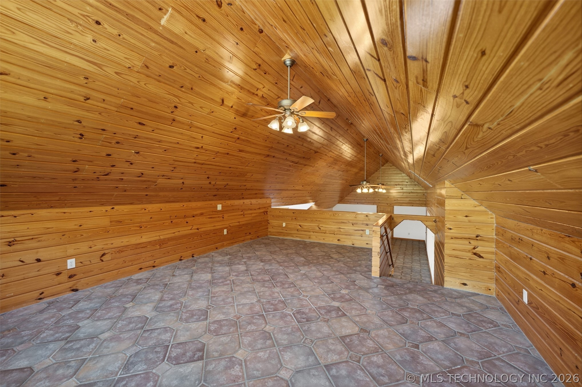 9212 N 447 Road Spavinaw OK 74366