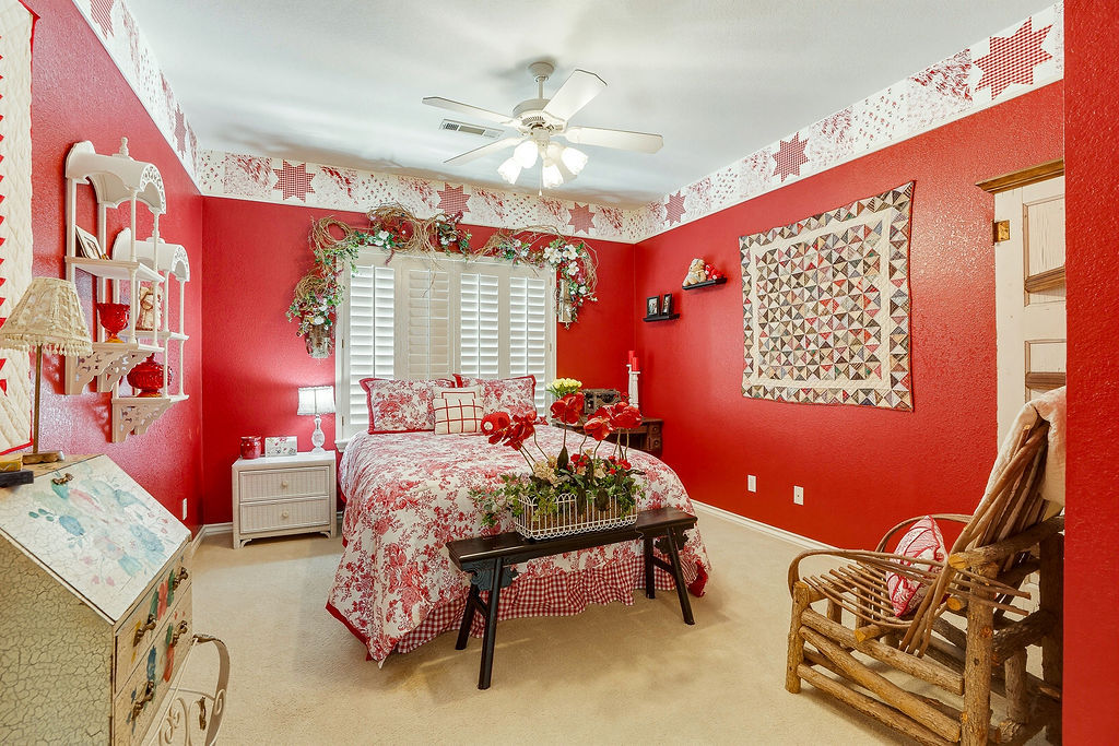 1009 SE County Road Ada OK 74820