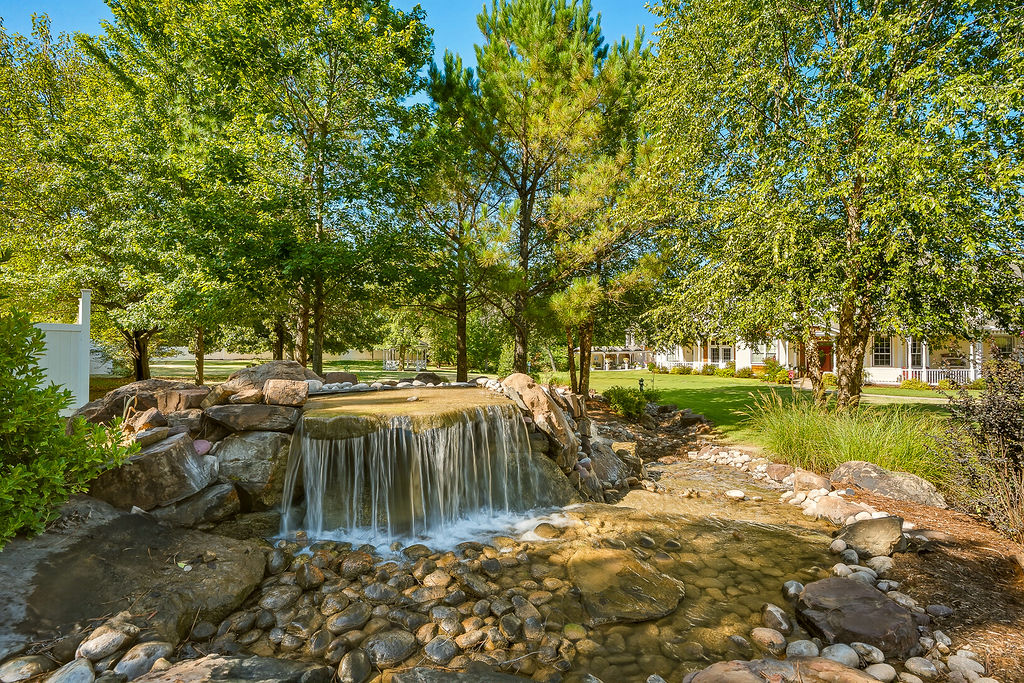 1009 SE County Road Ada OK 74820
