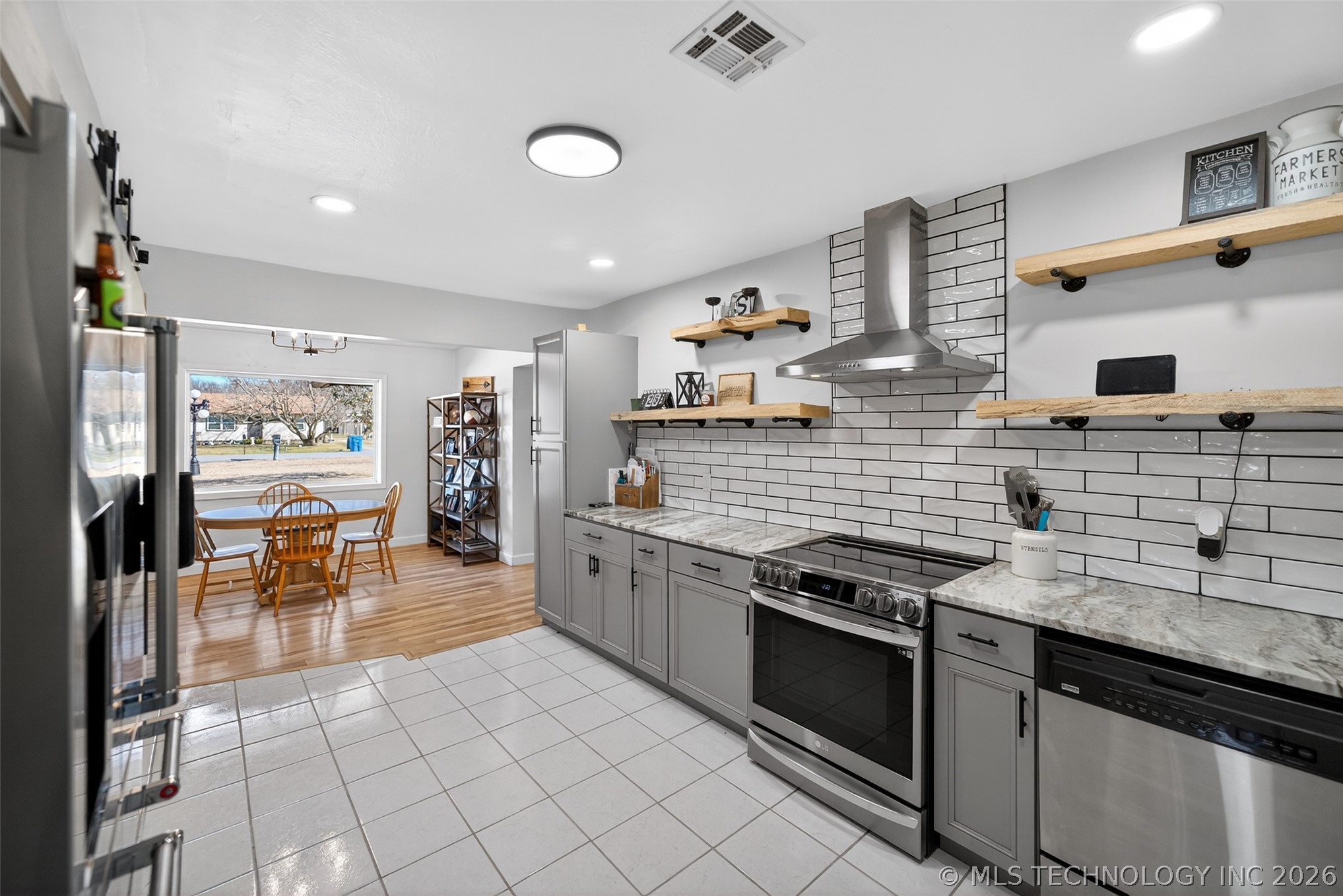 406 N William Penn Street Adair OK 74330