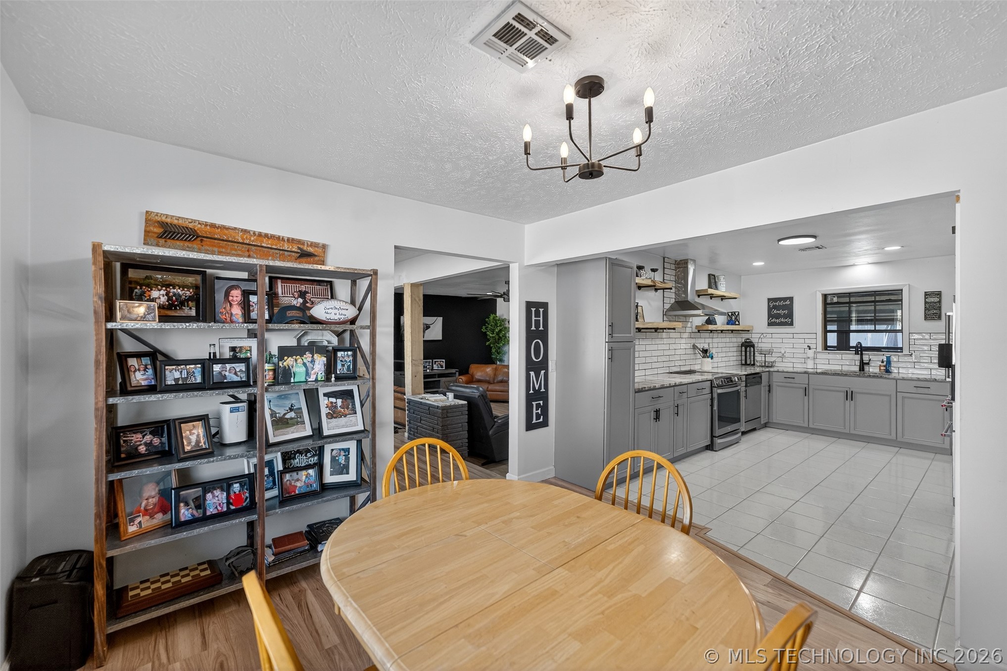 406 N William Penn Street Adair OK 74330