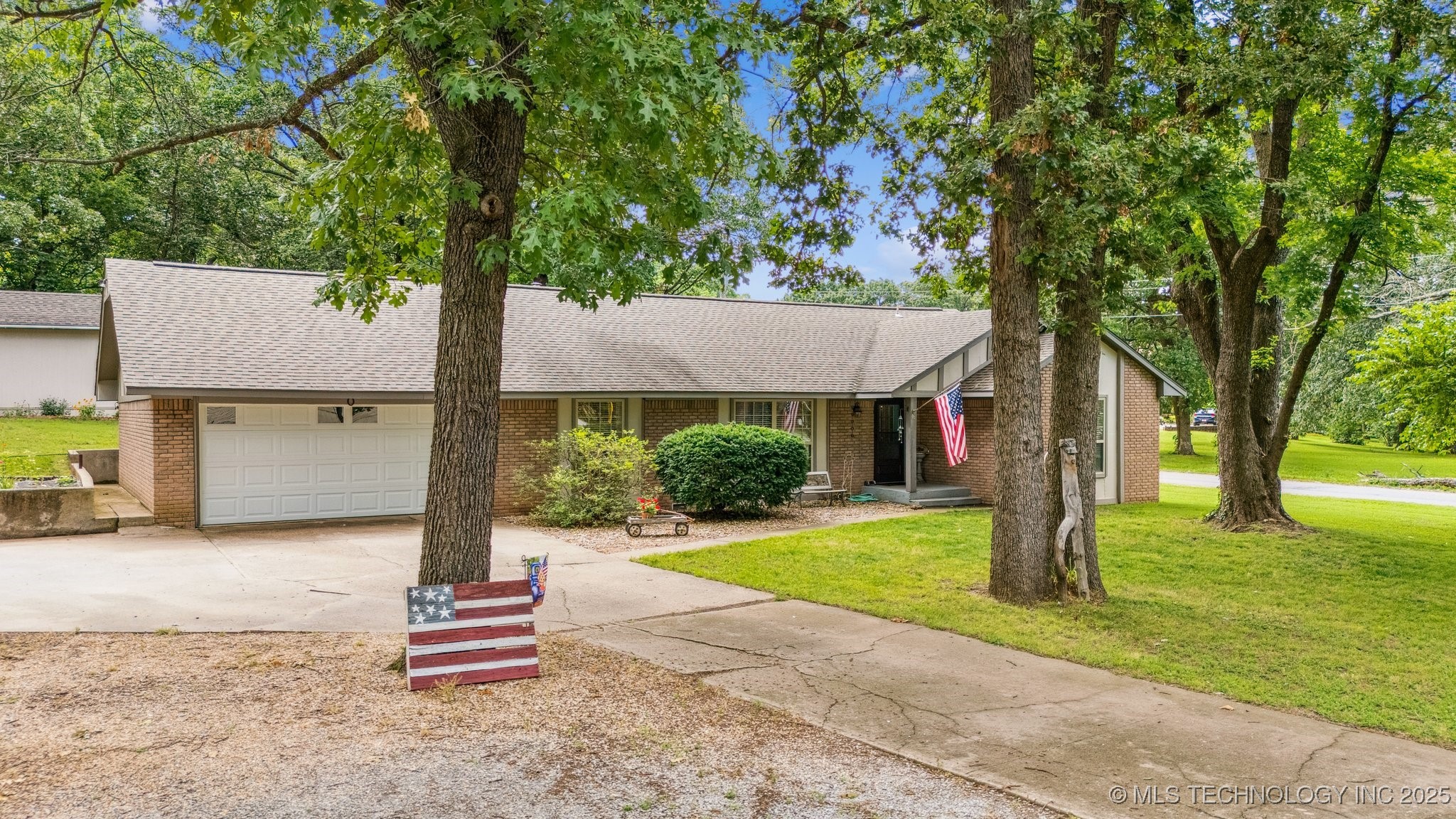 16 Big Bluff Street Pryor OK 74361