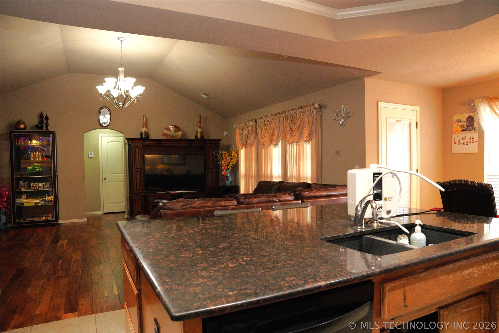 2312 E Queens Street Broken Arrow OK 74012