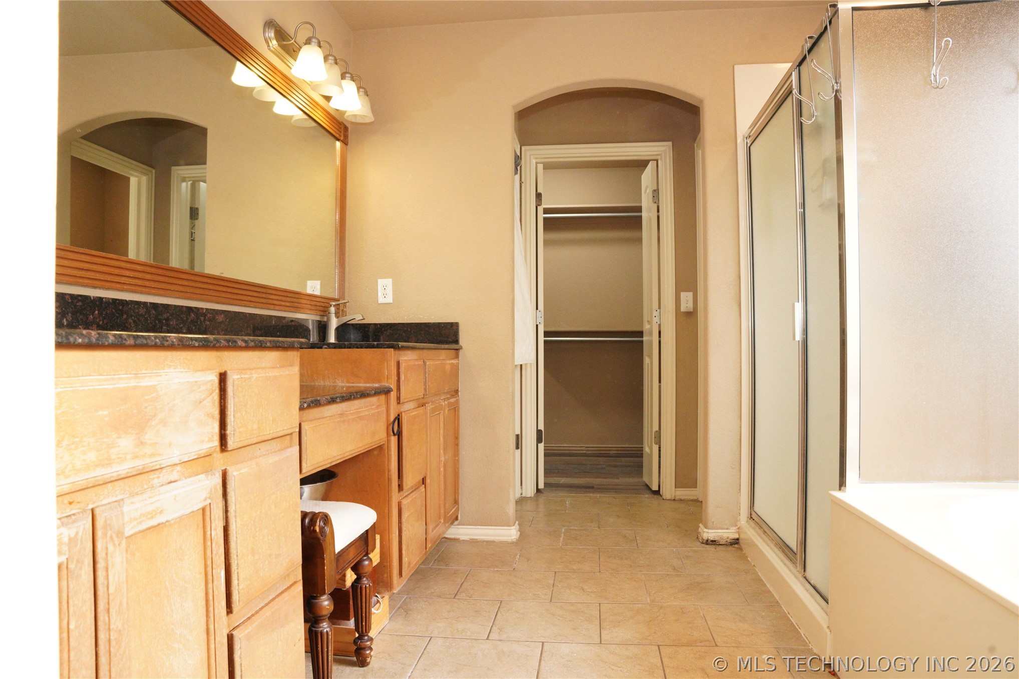 2312 E Queens Street Broken Arrow OK 74012