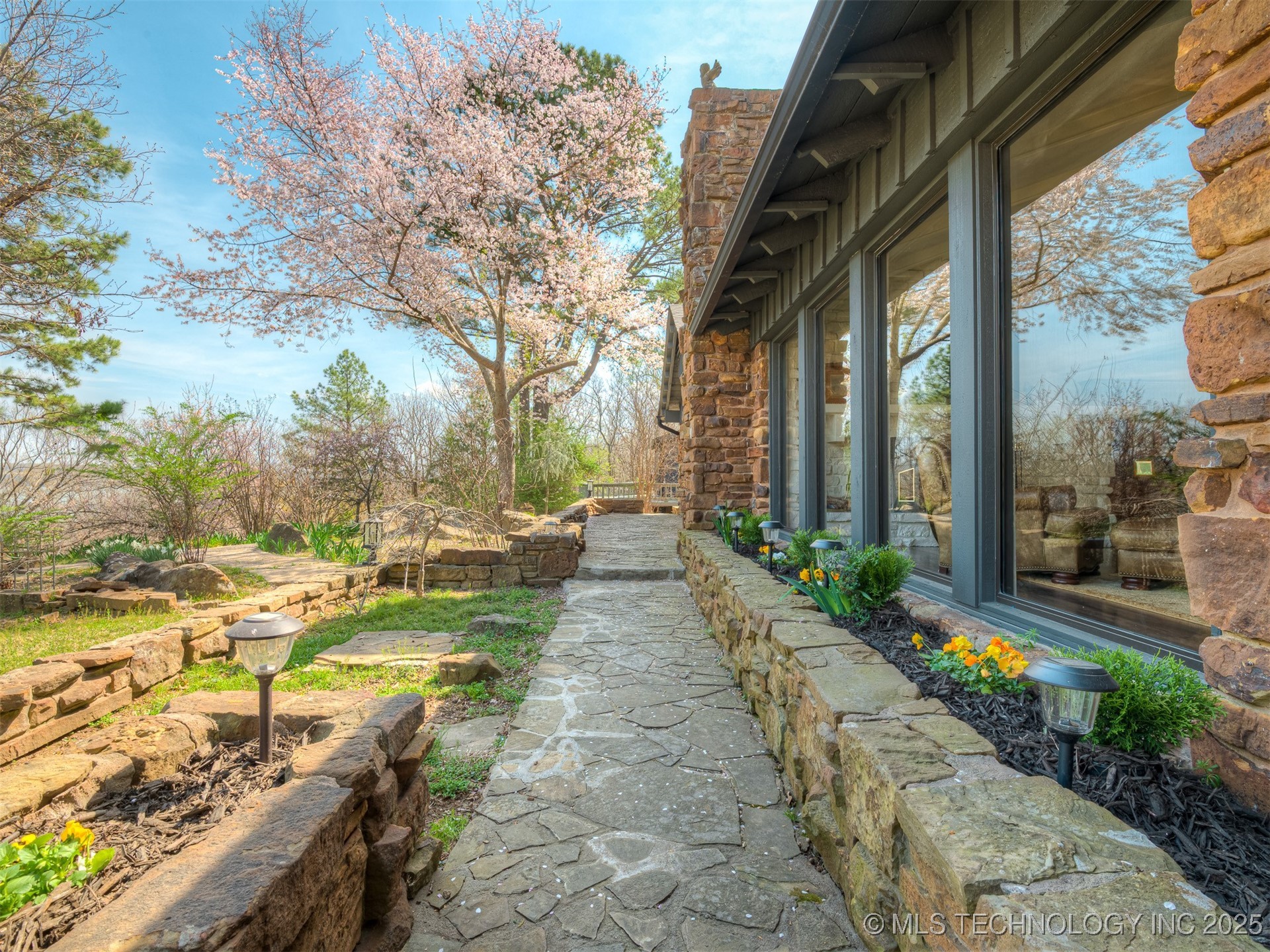 1645 Marian Lane Eufaula OK 74432