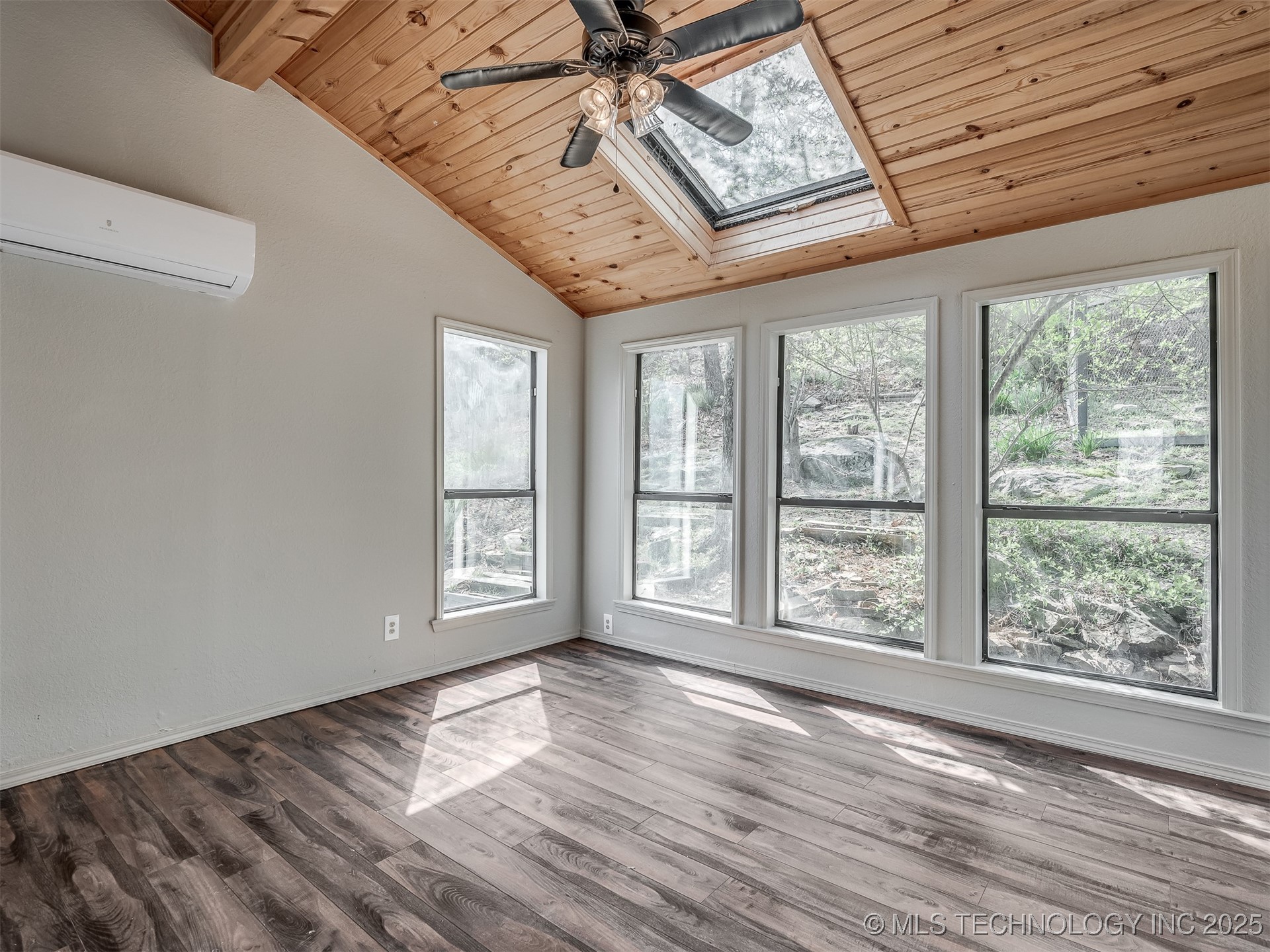 1645 Marian Lane Eufaula OK 74432